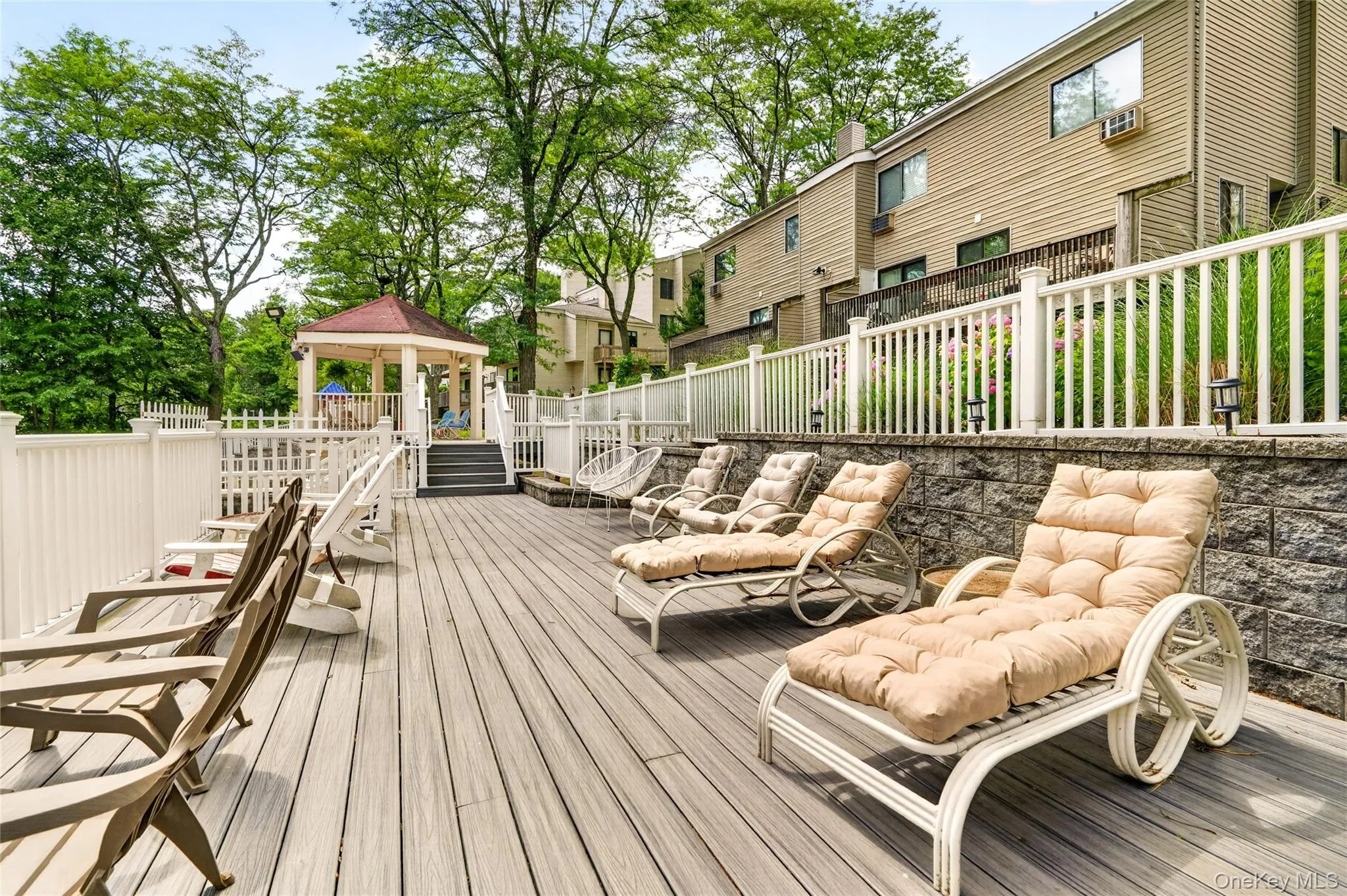 23 Hillside Terrace, White Plains, NY, 2 Bedrooms Bedrooms, 7 Rooms Rooms,1 BathroomBathrooms,Residential,For Rent,Hillside,0,KEY990923 23 Hillside Terrace, White Plains, NY, 2 Bedrooms Bedrooms, 7 Rooms Rooms,1 BathroomBathrooms,Residential,For Rent,Hillside,0,KEY990923