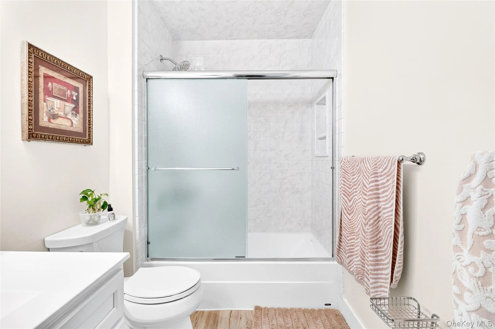 23 Hillside Terrace, White Plains, NY, 2 Bedrooms Bedrooms, 7 Rooms Rooms,1 BathroomBathrooms,Residential,For Rent,Hillside,0,KEY990923 23 Hillside Terrace, White Plains, NY, 2 Bedrooms Bedrooms, 7 Rooms Rooms,1 BathroomBathrooms,Residential,For Rent,Hillside,0,KEY990923