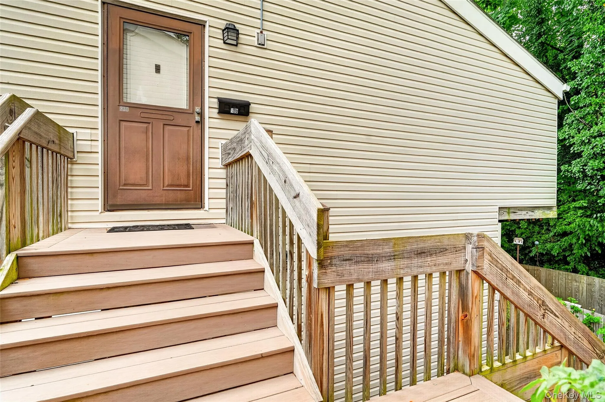 23 Hillside Terrace, White Plains, NY, 2 Bedrooms Bedrooms, 7 Rooms Rooms,1 BathroomBathrooms,Residential,For Rent,Hillside,0,KEY990923 23 Hillside Terrace, White Plains, NY, 2 Bedrooms Bedrooms, 7 Rooms Rooms,1 BathroomBathrooms,Residential,For Rent,Hillside,0,KEY990923