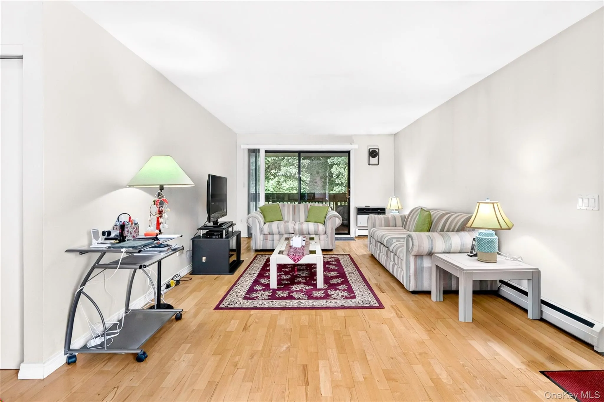 23 Hillside Terrace, White Plains, NY, 2 Bedrooms Bedrooms, 7 Rooms Rooms,1 BathroomBathrooms,Residential,For Rent,Hillside,0,KEY990923 23 Hillside Terrace, White Plains, NY, 2 Bedrooms Bedrooms, 7 Rooms Rooms,1 BathroomBathrooms,Residential,For Rent,Hillside,0,KEY990923