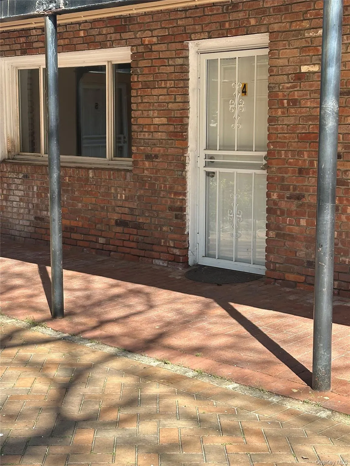 360 Larkfield Road, Huntington, NY, 1 Bedroom Bedrooms, 3 Rooms Rooms,1 BathroomBathrooms,Residential Lease,For Rent,Larkfield,0,990927 360 Larkfield Road, Huntington, NY, 1 Bedroom Bedrooms, 3 Rooms Rooms,1 BathroomBathrooms,Residential Lease,For Rent,Larkfield,0,990927