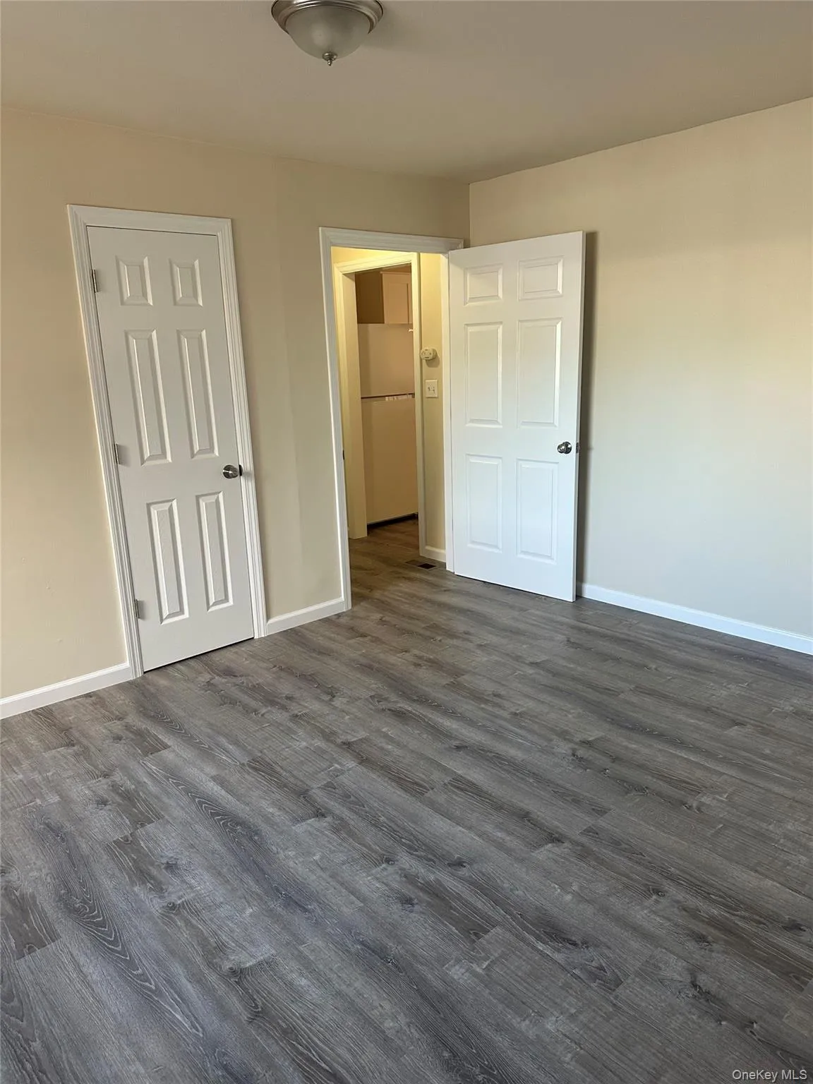 360 Larkfield Road, Huntington, NY, 1 Bedroom Bedrooms, 3 Rooms Rooms,1 BathroomBathrooms,Residential Lease,For Rent,Larkfield,0,990927 360 Larkfield Road, Huntington, NY, 1 Bedroom Bedrooms, 3 Rooms Rooms,1 BathroomBathrooms,Residential Lease,For Rent,Larkfield,0,990927