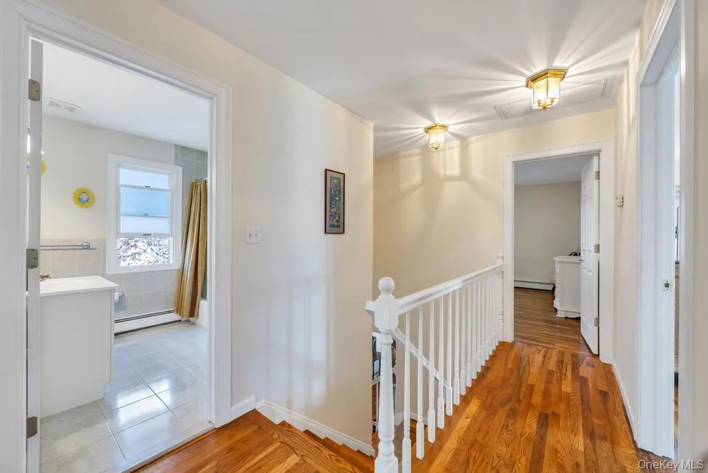 64 Cottage Place, North Hempstead, NY, 4 Bedrooms Bedrooms, 8 Rooms Rooms,3 BathroomsBathrooms,Residential,For Rent,Cottage,0,990928 64 Cottage Place, North Hempstead, NY, 4 Bedrooms Bedrooms, 8 Rooms Rooms,3 BathroomsBathrooms,Residential,For Rent,Cottage,0,990928