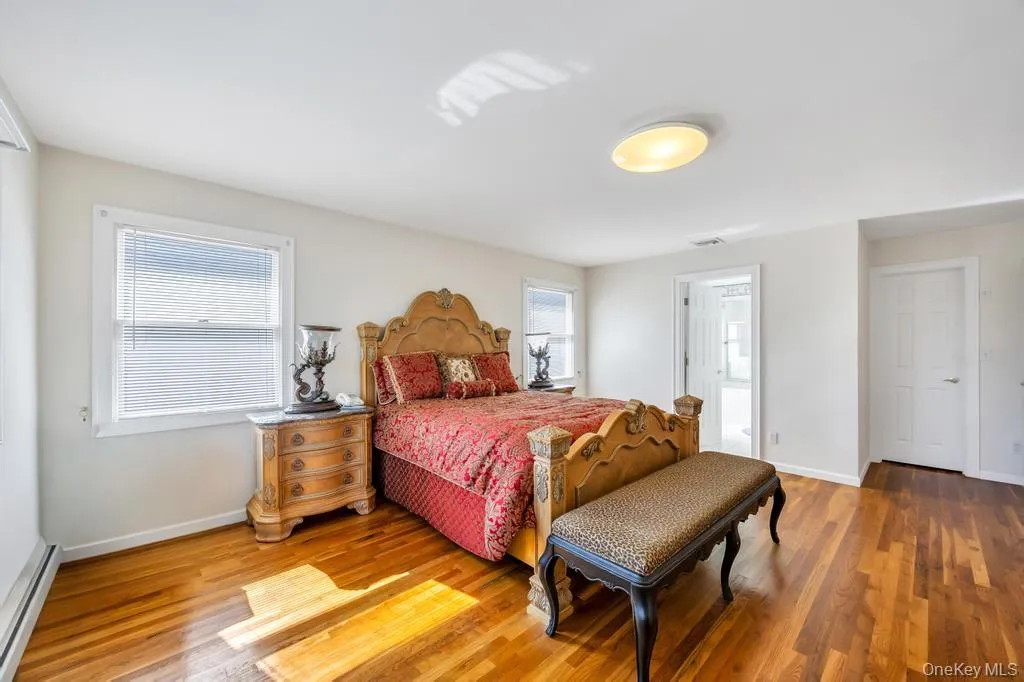 64 Cottage Place, North Hempstead, NY, 4 Bedrooms Bedrooms, 8 Rooms Rooms,3 BathroomsBathrooms,Residential,For Rent,Cottage,0,990928 64 Cottage Place, North Hempstead, NY, 4 Bedrooms Bedrooms, 8 Rooms Rooms,3 BathroomsBathrooms,Residential,For Rent,Cottage,0,990928