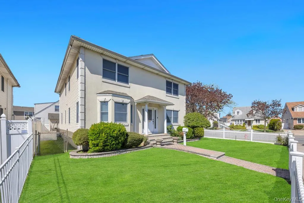 64 Cottage Place, North Hempstead, NY, 4 Bedrooms Bedrooms, 8 Rooms Rooms,3 BathroomsBathrooms,Residential,For Rent,Cottage,0,990928 64 Cottage Place, North Hempstead, NY, 4 Bedrooms Bedrooms, 8 Rooms Rooms,3 BathroomsBathrooms,Residential,For Rent,Cottage,0,990928