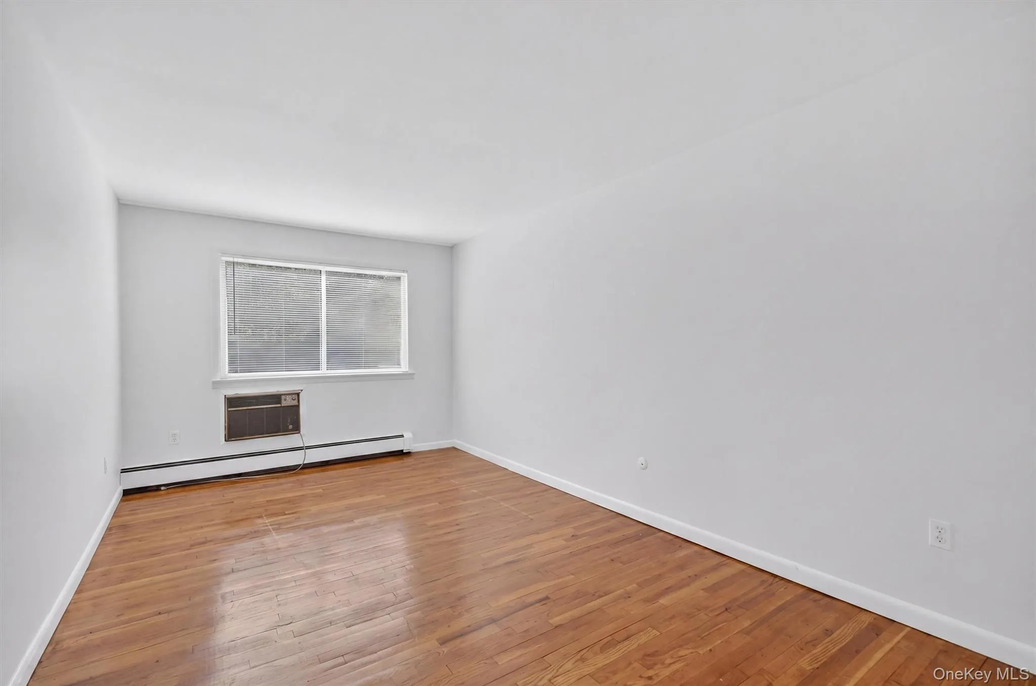 810 Blooming Grove Turnpike, New Windsor, NY, 1 Bedroom Bedrooms, 4 Rooms Rooms,1 BathroomBathrooms,Residential Lease,For Rent,Blooming Grove,0,990947 810 Blooming Grove Turnpike, New Windsor, NY, 1 Bedroom Bedrooms, 4 Rooms Rooms,1 BathroomBathrooms,Residential Lease,For Rent,Blooming Grove,0,990947