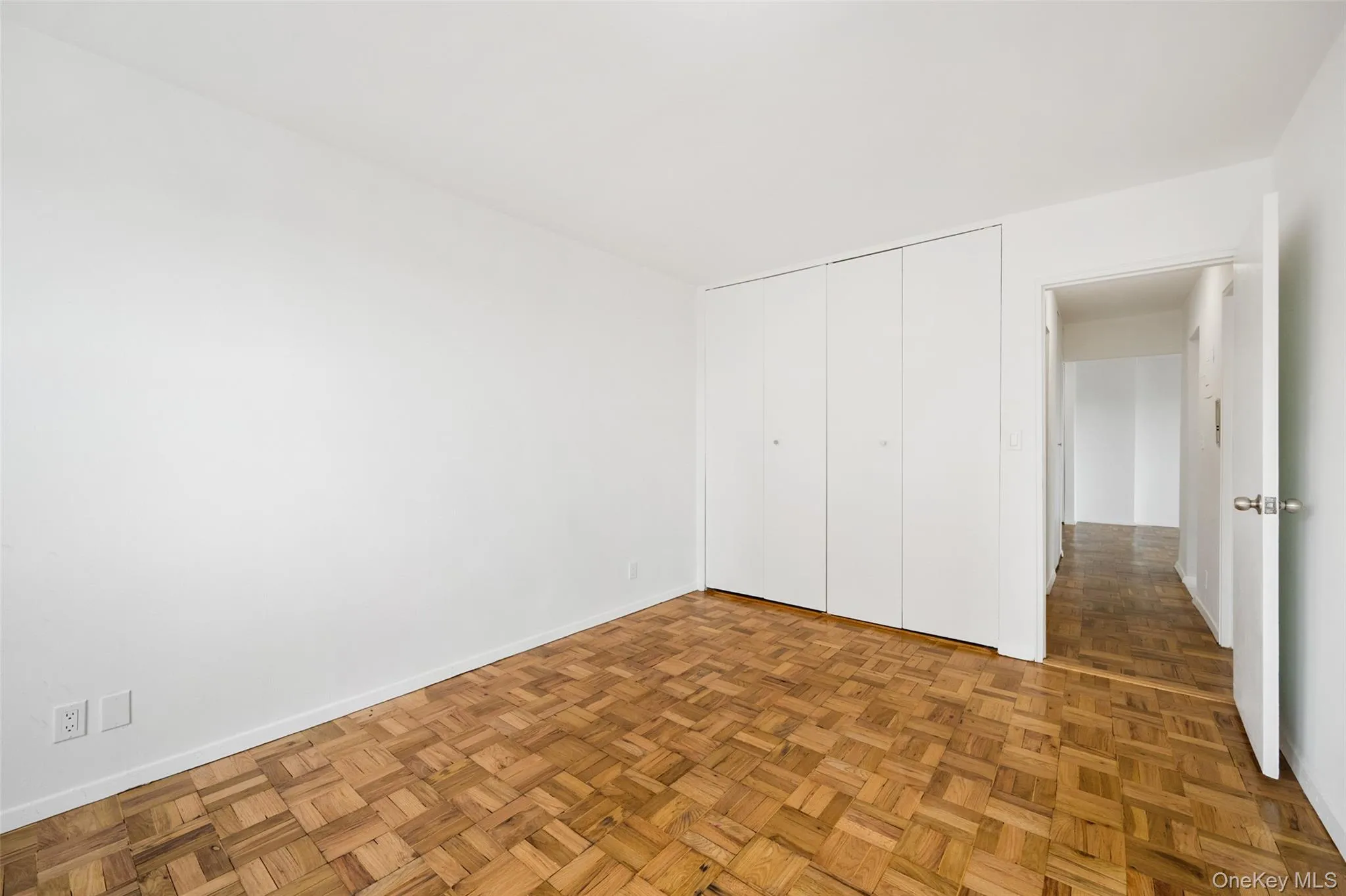 2nd Bedroom 2nd Bedroom
