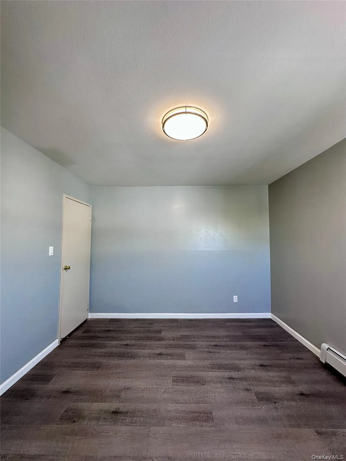 14912 83rd Street, New York, NY, 3 Bedrooms Bedrooms, 6 Rooms Rooms,2 BathroomsBathrooms,Residential Lease,For Rent,83rd,0,990953 14912 83rd Street, New York, NY, 3 Bedrooms Bedrooms, 6 Rooms Rooms,2 BathroomsBathrooms,Residential Lease,For Rent,83rd,0,990953