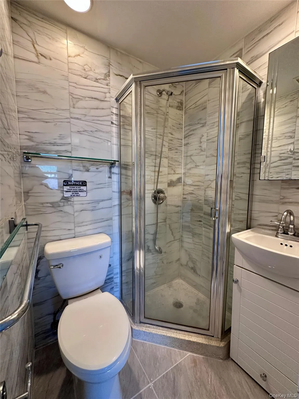 14912 83rd Street, New York, NY, 3 Bedrooms Bedrooms, 6 Rooms Rooms,2 BathroomsBathrooms,Residential Lease,For Rent,83rd,0,990953 14912 83rd Street, New York, NY, 3 Bedrooms Bedrooms, 6 Rooms Rooms,2 BathroomsBathrooms,Residential Lease,For Rent,83rd,0,990953