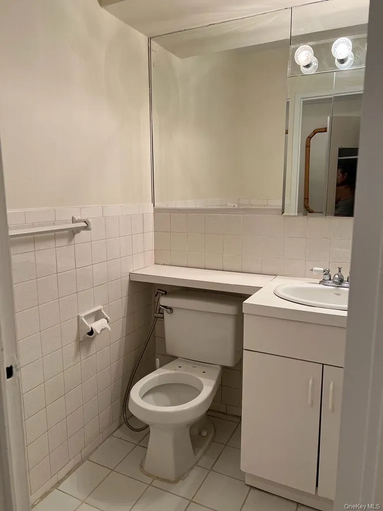 305 E 40 Street Street, New York, NY, 2 Rooms Rooms,1 BathroomBathrooms,Residential,For Rent,E 40 Street,0,990954 305 E 40 Street Street, New York, NY, 2 Rooms Rooms,1 BathroomBathrooms,Residential,For Rent,E 40 Street,0,990954