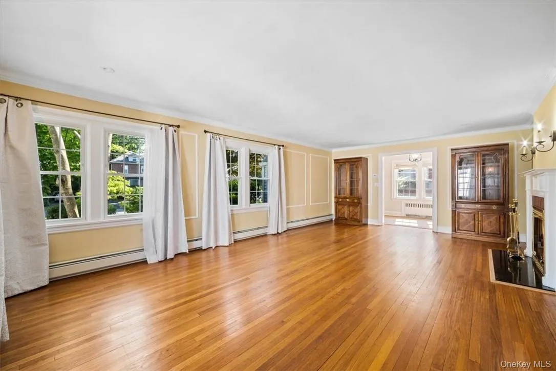 72 Grand Boulevard, Eastchester, NY, 4 Bedrooms Bedrooms, 10 Rooms Rooms,3 BathroomsBathrooms,Residential Lease,For Rent,Grand,0,990963 72 Grand Boulevard, Eastchester, NY, 4 Bedrooms Bedrooms, 10 Rooms Rooms,3 BathroomsBathrooms,Residential Lease,For Rent,Grand,0,990963