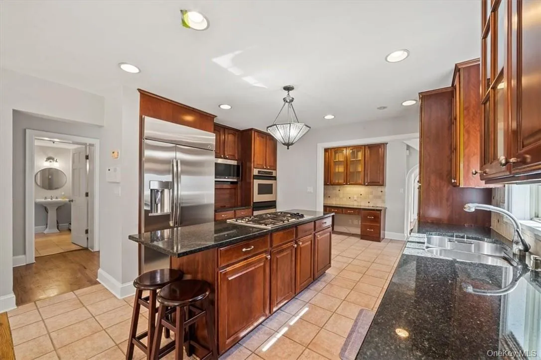 72 Grand Boulevard, Eastchester, NY, 4 Bedrooms Bedrooms, 10 Rooms Rooms,3 BathroomsBathrooms,Residential Lease,For Rent,Grand,0,990963 72 Grand Boulevard, Eastchester, NY, 4 Bedrooms Bedrooms, 10 Rooms Rooms,3 BathroomsBathrooms,Residential Lease,For Rent,Grand,0,990963