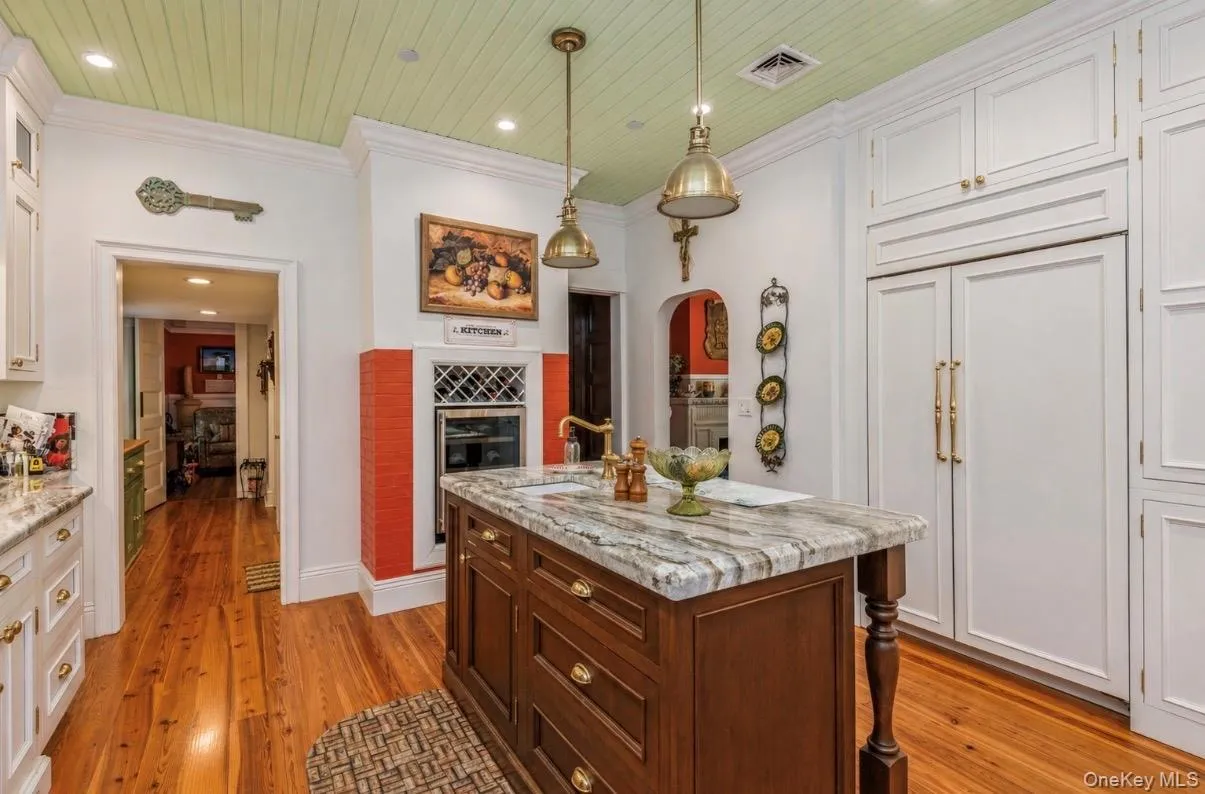 110 Red Spring Lane, Glen Cove, NY, 4 Bedrooms Bedrooms, 10 Rooms Rooms,3 BathroomsBathrooms,Residential,For Rent,Red Spring,0,990965 110 Red Spring Lane, Glen Cove, NY, 4 Bedrooms Bedrooms, 10 Rooms Rooms,3 BathroomsBathrooms,Residential,For Rent,Red Spring,0,990965