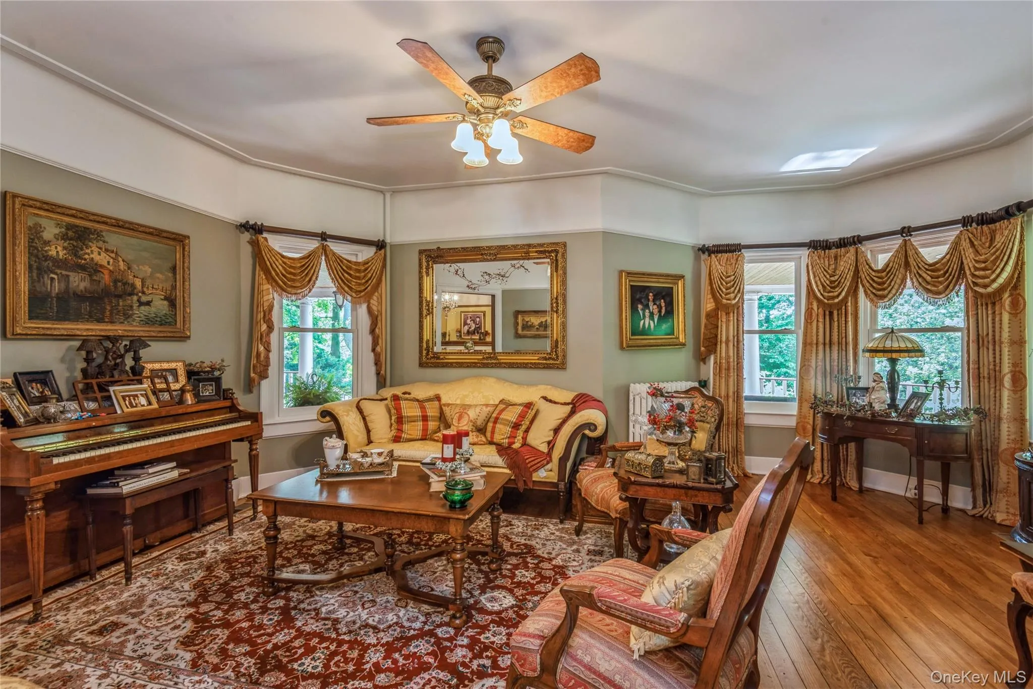 110 Red Spring Lane, Glen Cove, NY, 4 Bedrooms Bedrooms, 10 Rooms Rooms,3 BathroomsBathrooms,Residential,For Rent,Red Spring,0,990965 110 Red Spring Lane, Glen Cove, NY, 4 Bedrooms Bedrooms, 10 Rooms Rooms,3 BathroomsBathrooms,Residential,For Rent,Red Spring,0,990965