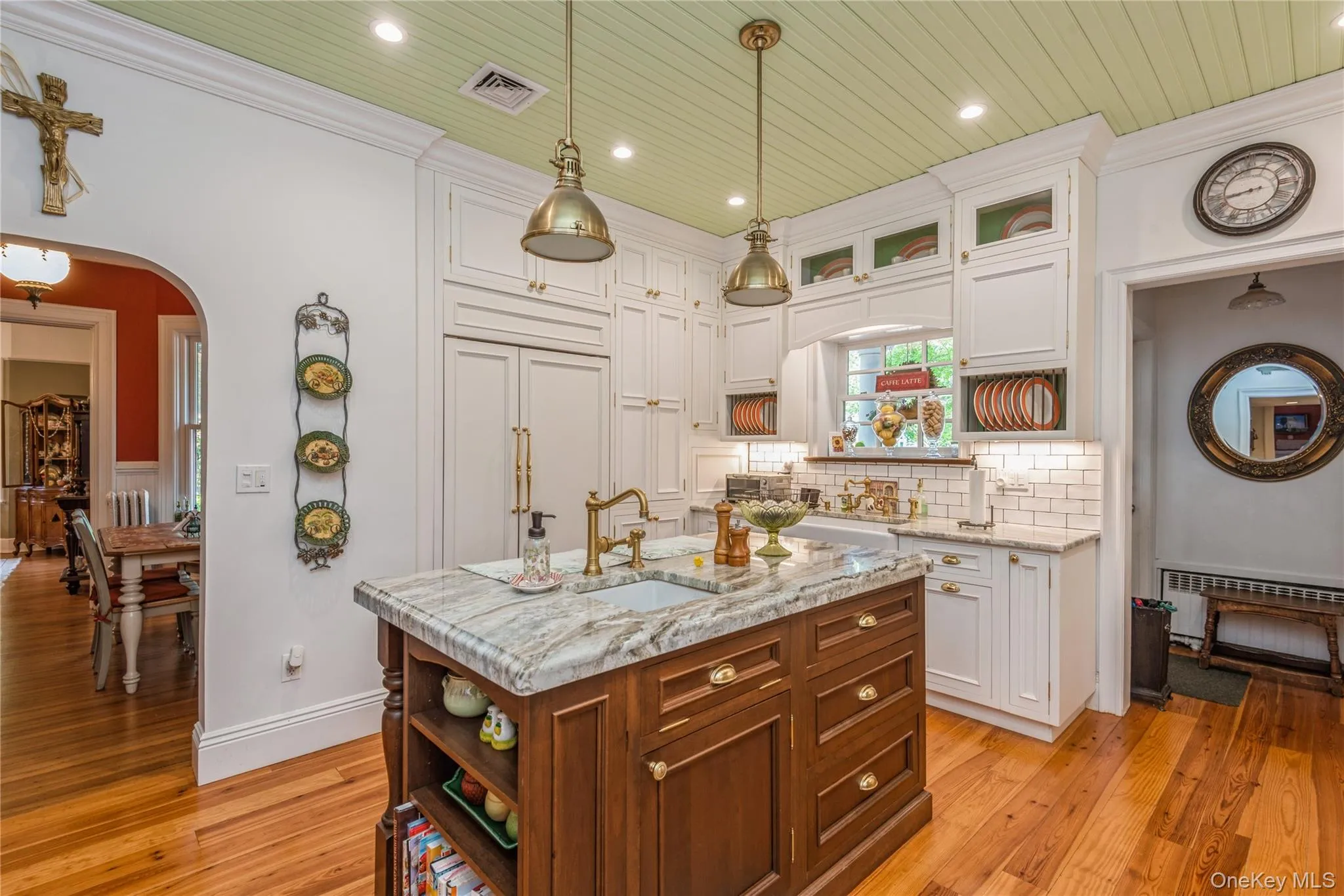 110 Red Spring Lane, Glen Cove, NY, 4 Bedrooms Bedrooms, 10 Rooms Rooms,3 BathroomsBathrooms,Residential,For Rent,Red Spring,0,990965 110 Red Spring Lane, Glen Cove, NY, 4 Bedrooms Bedrooms, 10 Rooms Rooms,3 BathroomsBathrooms,Residential,For Rent,Red Spring,0,990965