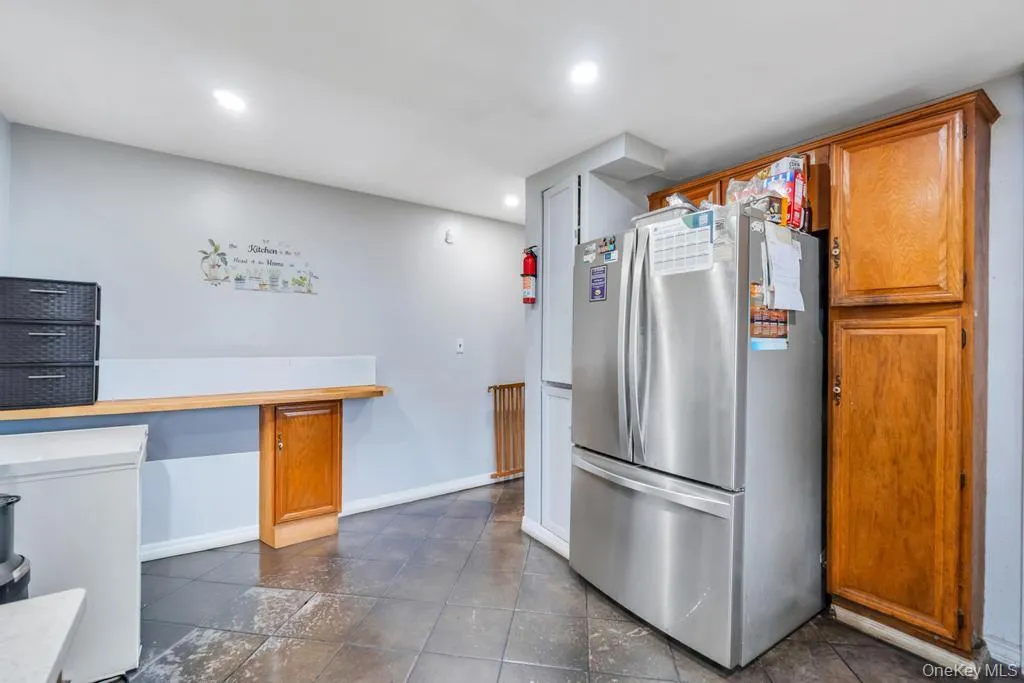 20 Ronald Place, Hempstead, NY, 4 Bedrooms Bedrooms, 7 Rooms Rooms,2 BathroomsBathrooms,Residential,For Rent,Ronald,0,990980 20 Ronald Place, Hempstead, NY, 4 Bedrooms Bedrooms, 7 Rooms Rooms,2 BathroomsBathrooms,Residential,For Rent,Ronald,0,990980