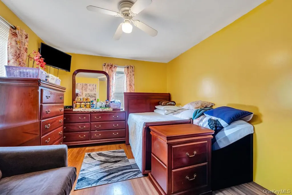 20 Ronald Place, Hempstead, NY, 4 Bedrooms Bedrooms, 7 Rooms Rooms,2 BathroomsBathrooms,Residential,For Rent,Ronald,0,990980 20 Ronald Place, Hempstead, NY, 4 Bedrooms Bedrooms, 7 Rooms Rooms,2 BathroomsBathrooms,Residential,For Rent,Ronald,0,990980