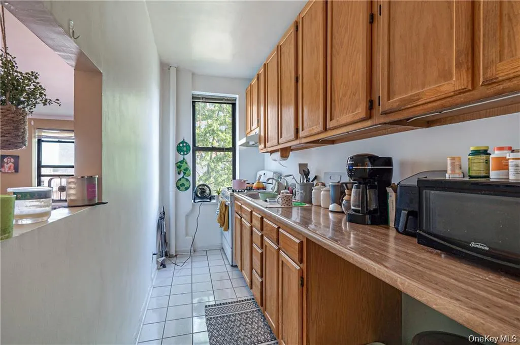 210 Martine Avenue, White Plains, NY, 4 Rooms Rooms,1 BathroomBathrooms,Residential Lease,For Rent,Martine,0,990984 210 Martine Avenue, White Plains, NY, 4 Rooms Rooms,1 BathroomBathrooms,Residential Lease,For Rent,Martine,0,990984