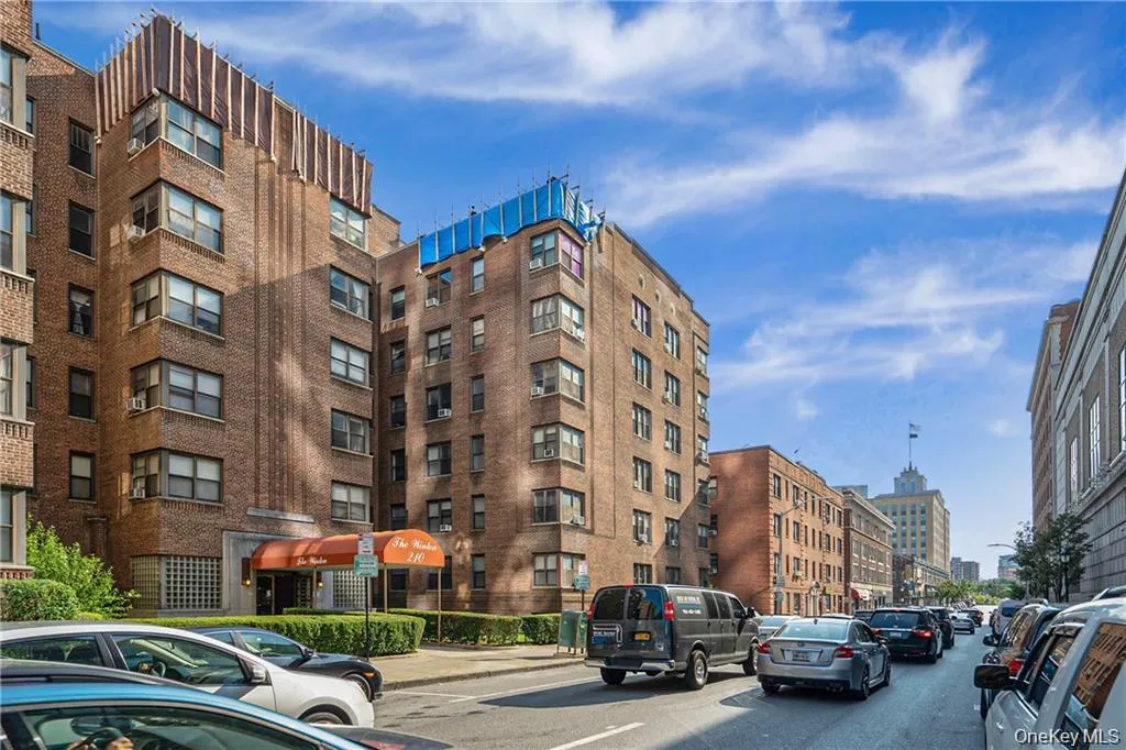 210 Martine Avenue, White Plains, NY, 4 Rooms Rooms,1 BathroomBathrooms,Residential Lease,For Rent,Martine,0,990984 210 Martine Avenue, White Plains, NY, 4 Rooms Rooms,1 BathroomBathrooms,Residential Lease,For Rent,Martine,0,990984