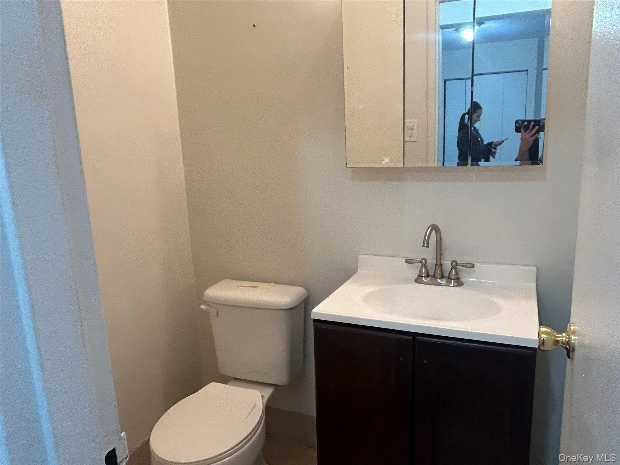 854 Broadway, Long Beach, NY, 1 Bedroom Bedrooms, 4 Rooms Rooms,1 BathroomBathrooms,Residential Lease,For Rent,Broadway,0,990995 854 Broadway, Long Beach, NY, 1 Bedroom Bedrooms, 4 Rooms Rooms,1 BathroomBathrooms,Residential Lease,For Rent,Broadway,0,990995