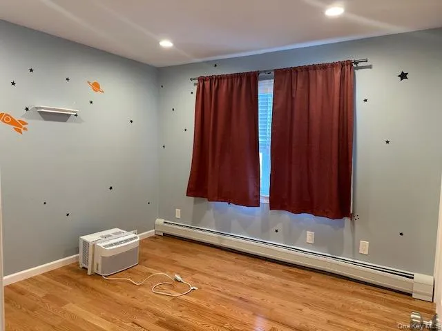 312 Edwards Place, Yonkers, NY, 3 Bedrooms Bedrooms, 8 Rooms Rooms,1 BathroomBathrooms,Residential Lease,For Rent,Edwards,0,990997 312 Edwards Place, Yonkers, NY, 3 Bedrooms Bedrooms, 8 Rooms Rooms,1 BathroomBathrooms,Residential Lease,For Rent,Edwards,0,990997