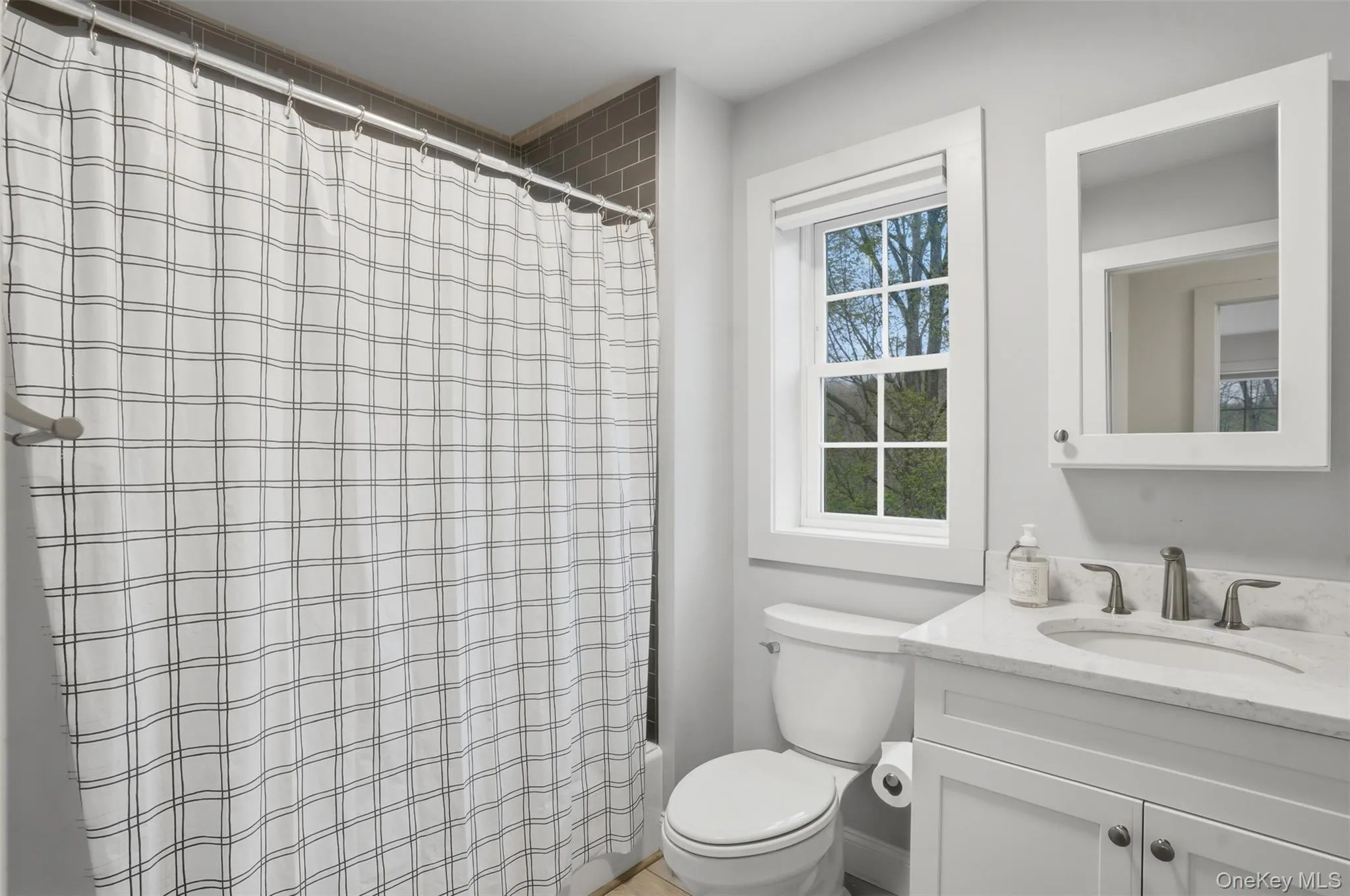 400 Ohioville Road, New Paltz, NY, 3 Bedrooms Bedrooms, 10 Rooms Rooms,2 BathroomsBathrooms,Residential,For Rent,Ohioville,0,991033 400 Ohioville Road, New Paltz, NY, 3 Bedrooms Bedrooms, 10 Rooms Rooms,2 BathroomsBathrooms,Residential,For Rent,Ohioville,0,991033