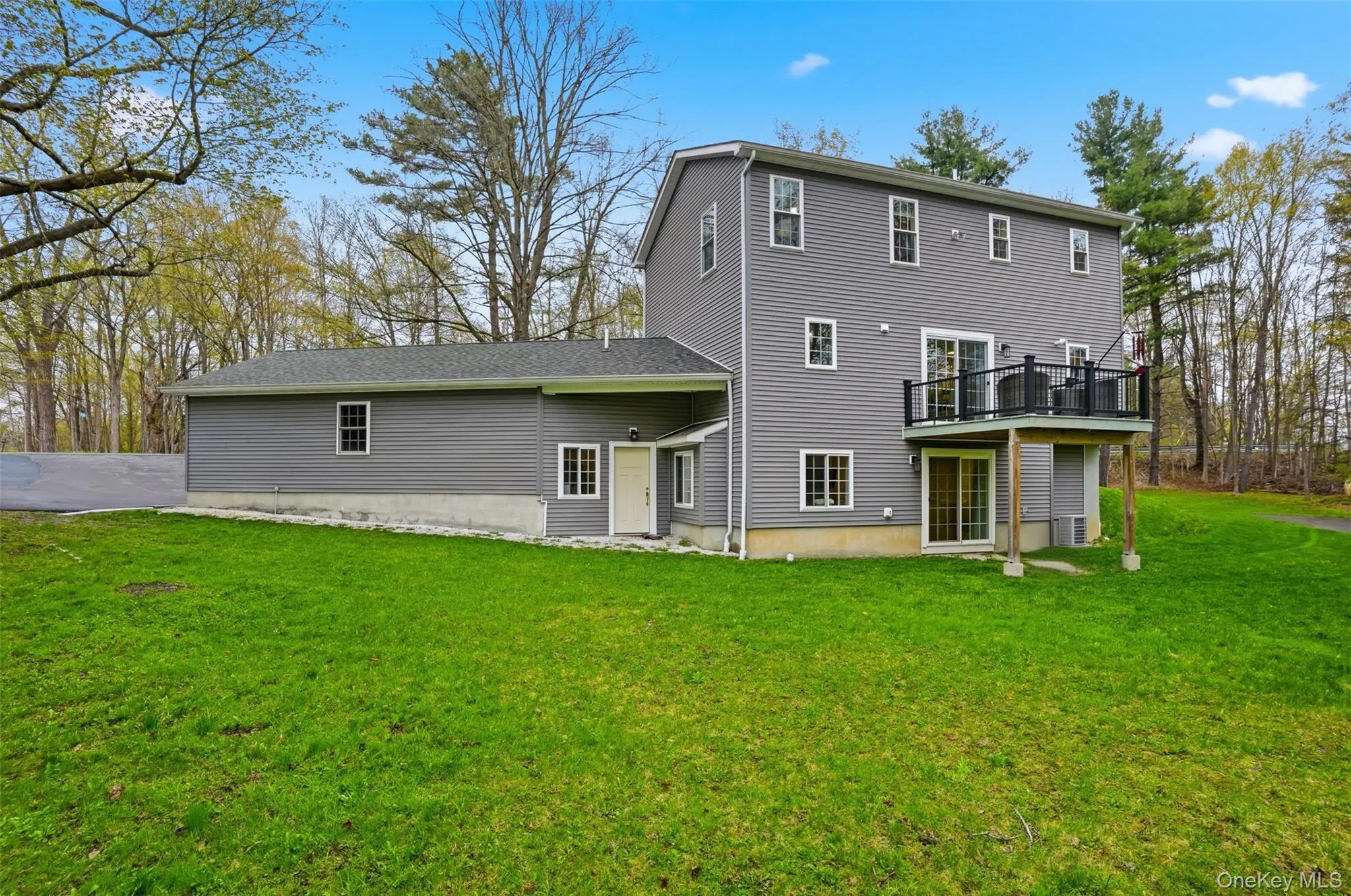 400 Ohioville Road, New Paltz, NY, 3 Bedrooms Bedrooms, 10 Rooms Rooms,2 BathroomsBathrooms,Residential,For Rent,Ohioville,0,991033 400 Ohioville Road, New Paltz, NY, 3 Bedrooms Bedrooms, 10 Rooms Rooms,2 BathroomsBathrooms,Residential,For Rent,Ohioville,0,991033