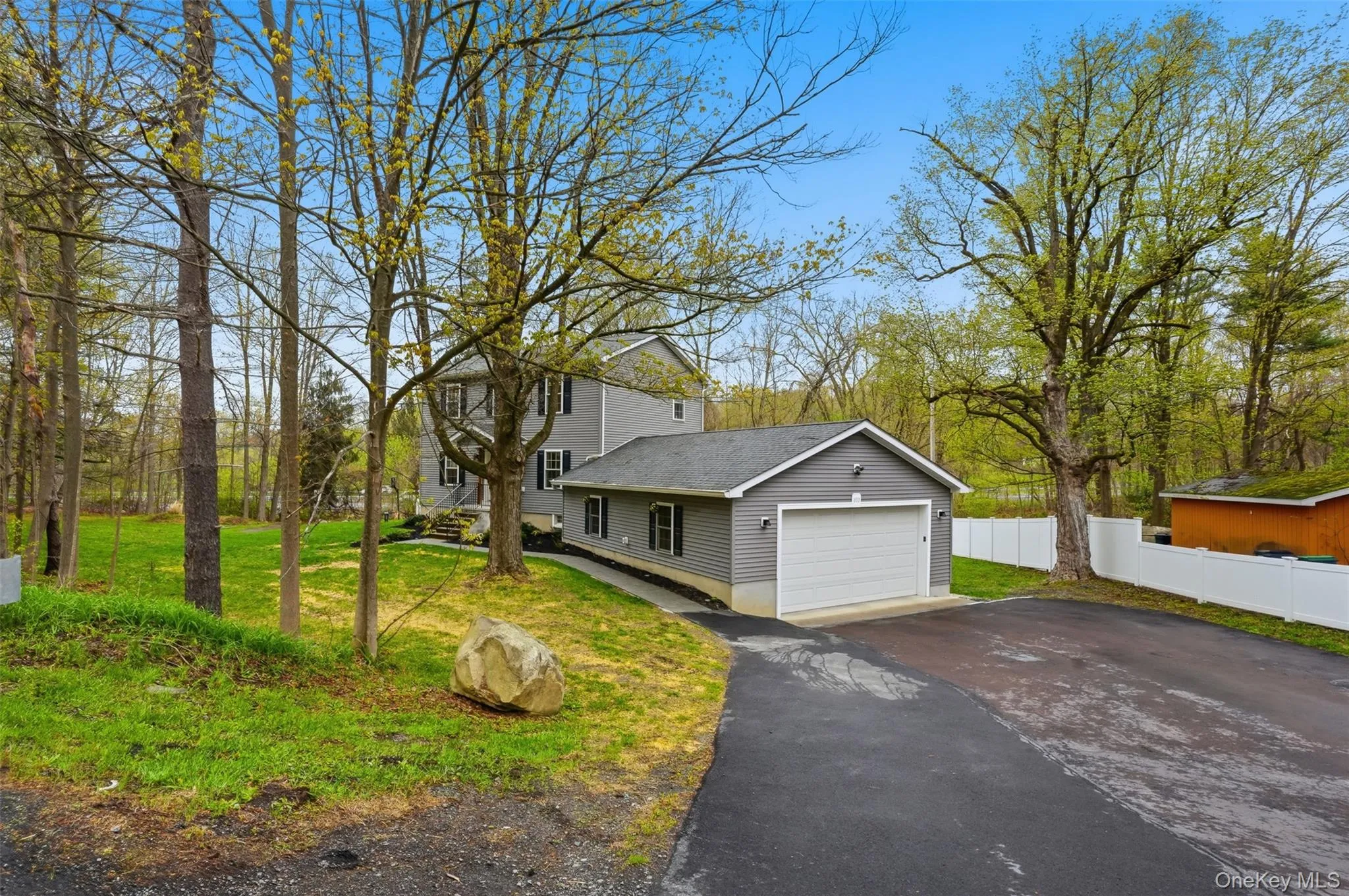 400 Ohioville Road, New Paltz, NY, 3 Bedrooms Bedrooms, 10 Rooms Rooms,2 BathroomsBathrooms,Residential,For Rent,Ohioville,0,991033 400 Ohioville Road, New Paltz, NY, 3 Bedrooms Bedrooms, 10 Rooms Rooms,2 BathroomsBathrooms,Residential,For Rent,Ohioville,0,991033