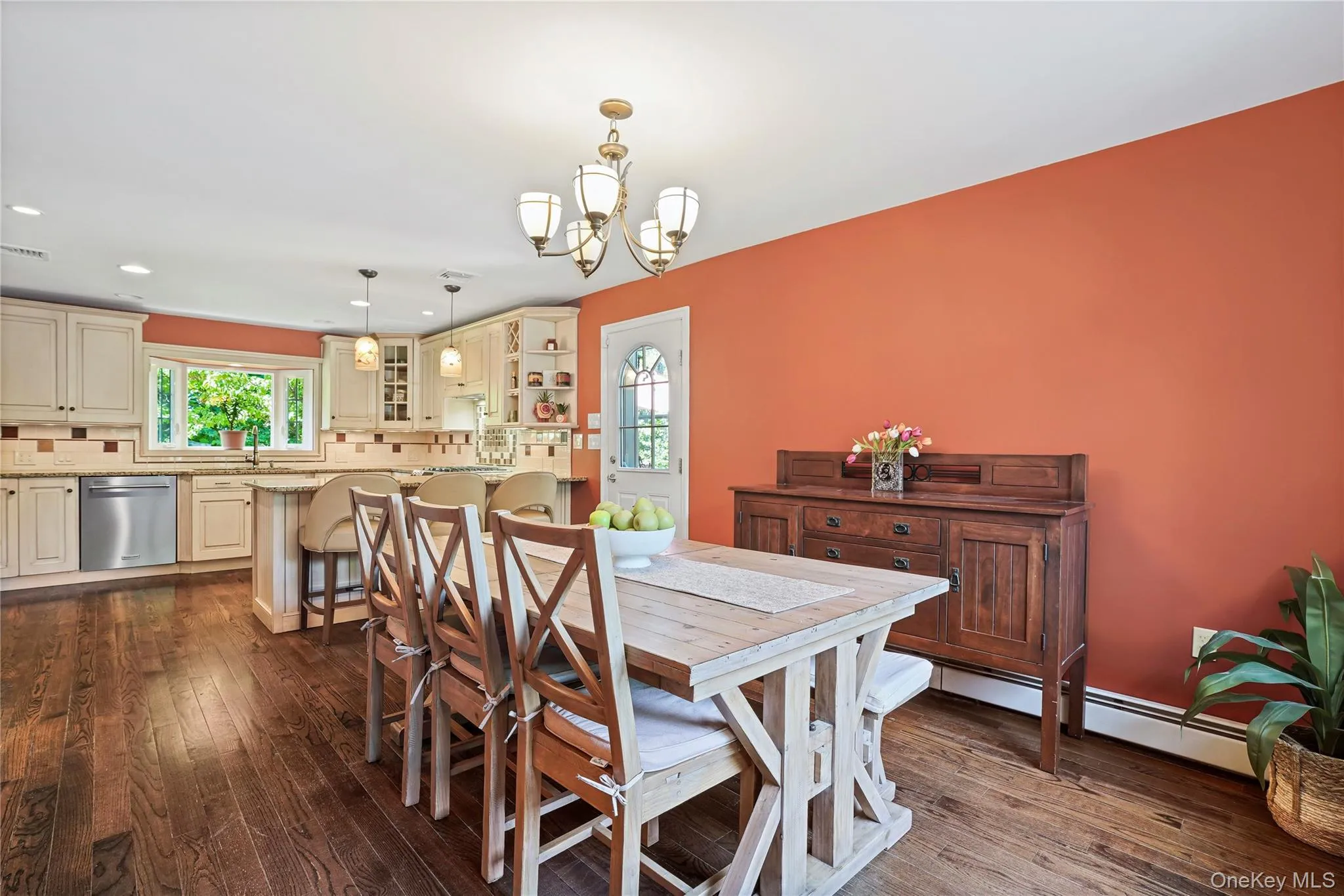 Open floorplan dining room into the kitchen Open floorplan dining room into the kitchen