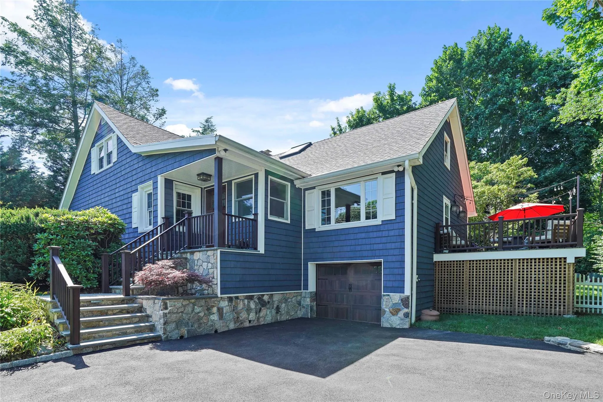 Welcome to 4 McKinley Place a 4 bedroom / 3 bath Cape located in the town of Ardsley ,NY with award winning schools . Welcome to 4 McKinley Place a 4 bedroom / 3 bath Cape located in the town of Ardsley ,NY with award winning schools .