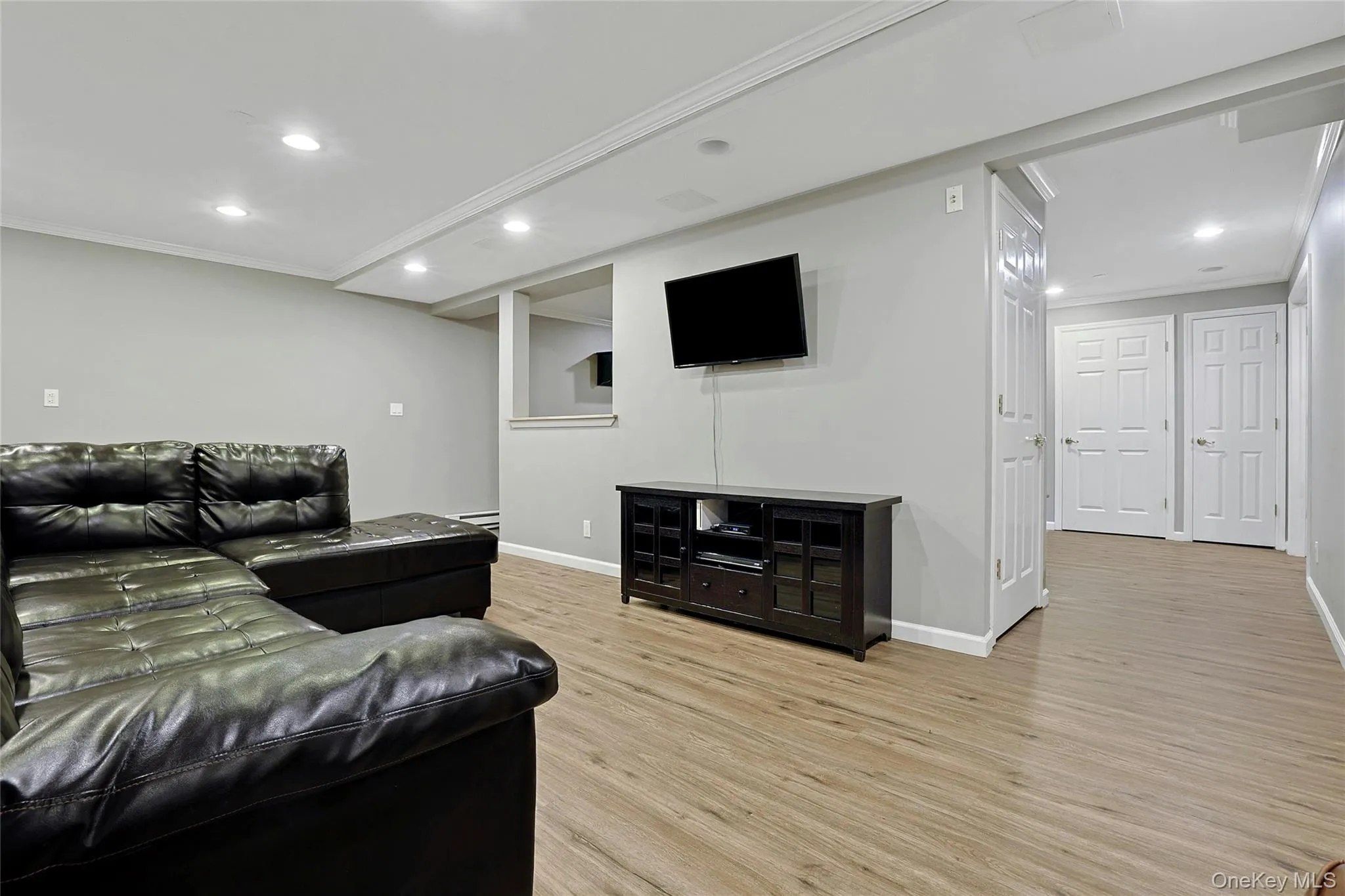 20 Sandstone Trail, Clarkstown, NY, 5 Bedrooms Bedrooms, 11 Rooms Rooms,3 BathroomsBathrooms,Residential,For Rent,Sandstone,0,991039 20 Sandstone Trail, Clarkstown, NY, 5 Bedrooms Bedrooms, 11 Rooms Rooms,3 BathroomsBathrooms,Residential,For Rent,Sandstone,0,991039