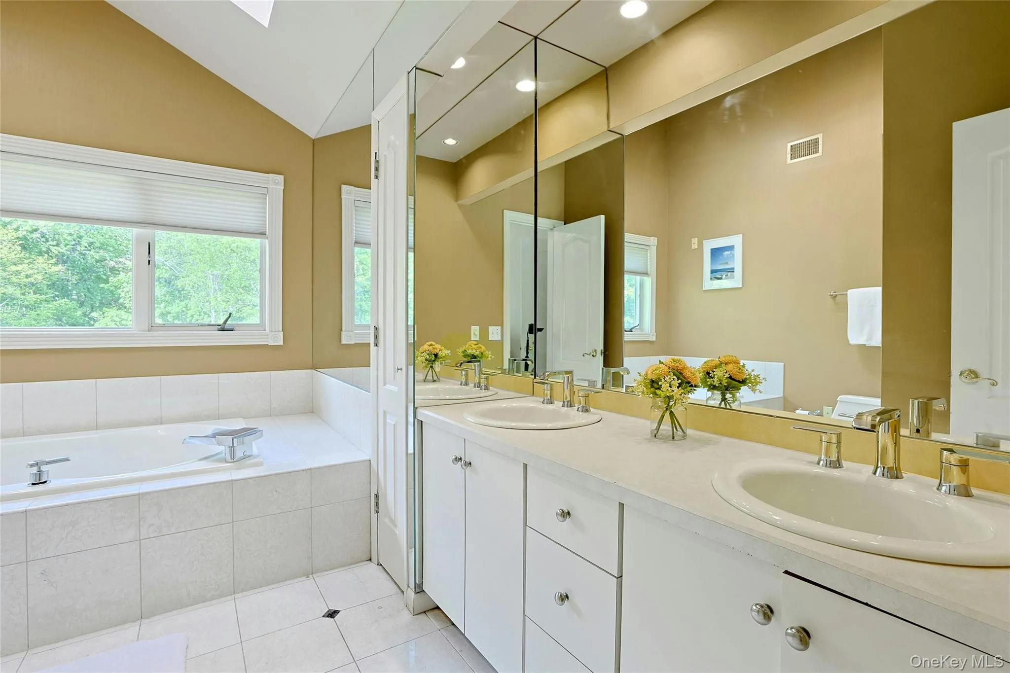 20 Sandstone Trail, Clarkstown, NY, 5 Bedrooms Bedrooms, 11 Rooms Rooms,3 BathroomsBathrooms,Residential,For Rent,Sandstone,0,991039 20 Sandstone Trail, Clarkstown, NY, 5 Bedrooms Bedrooms, 11 Rooms Rooms,3 BathroomsBathrooms,Residential,For Rent,Sandstone,0,991039