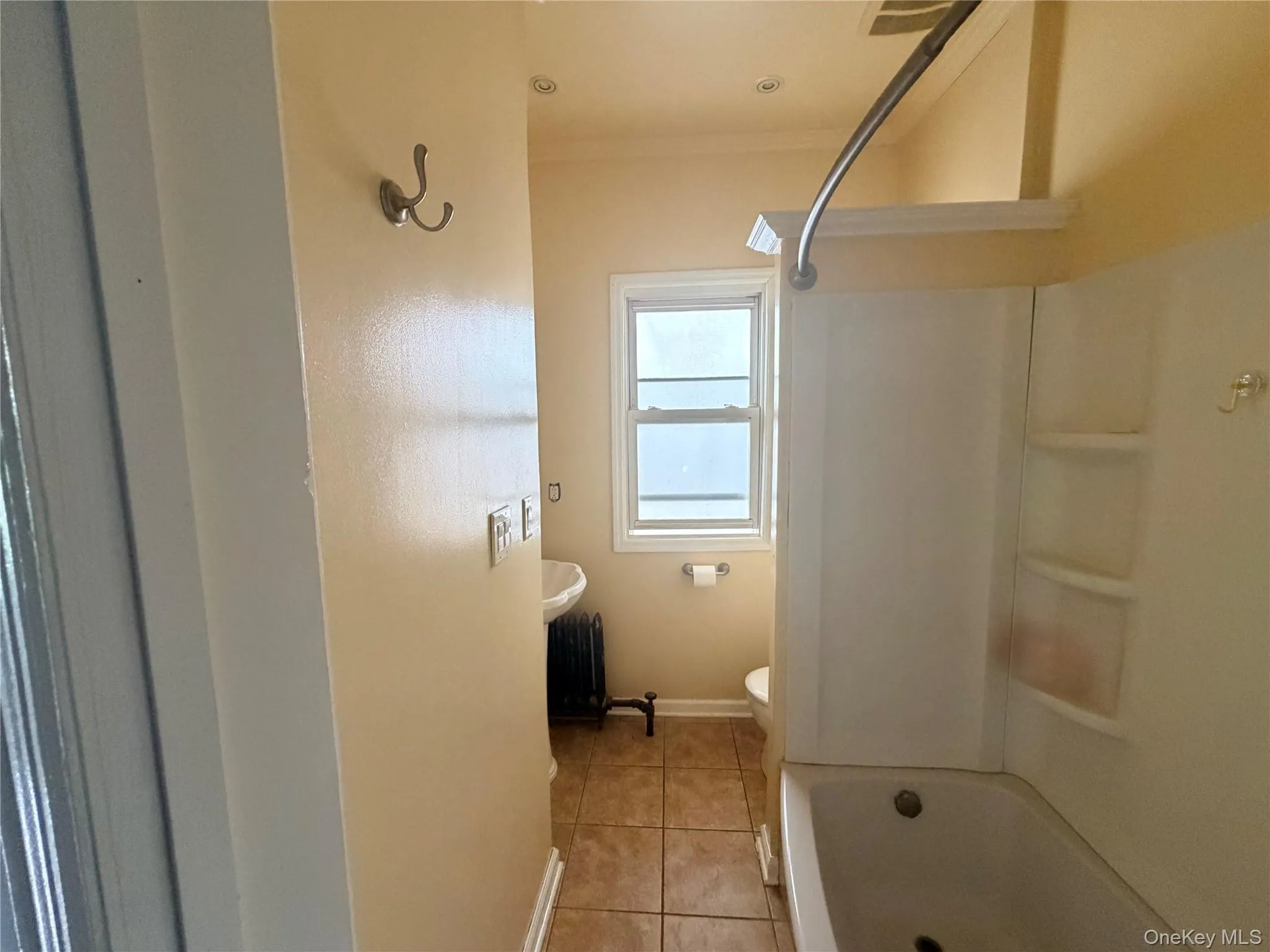 1625 Brooklyn Avenue, New York, NY, 3 Bedrooms Bedrooms, 5 Rooms Rooms,1 BathroomBathrooms,Residential Lease,For Rent,Brooklyn Avenue,0,991044 1625 Brooklyn Avenue, New York, NY, 3 Bedrooms Bedrooms, 5 Rooms Rooms,1 BathroomBathrooms,Residential Lease,For Rent,Brooklyn Avenue,0,991044