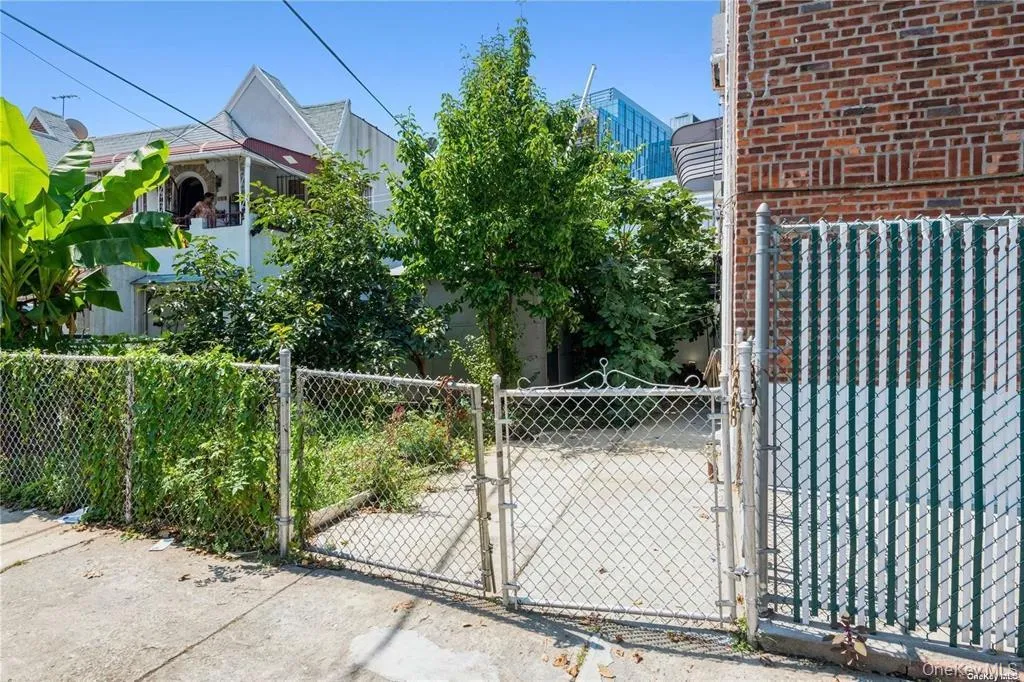 838 Avenue Z, New York, NY, 2 Bedrooms Bedrooms, 5 Rooms Rooms,1 BathroomBathrooms,Residential Lease,For Rent,Avenue Z,0,991047 838 Avenue Z, New York, NY, 2 Bedrooms Bedrooms, 5 Rooms Rooms,1 BathroomBathrooms,Residential Lease,For Rent,Avenue Z,0,991047