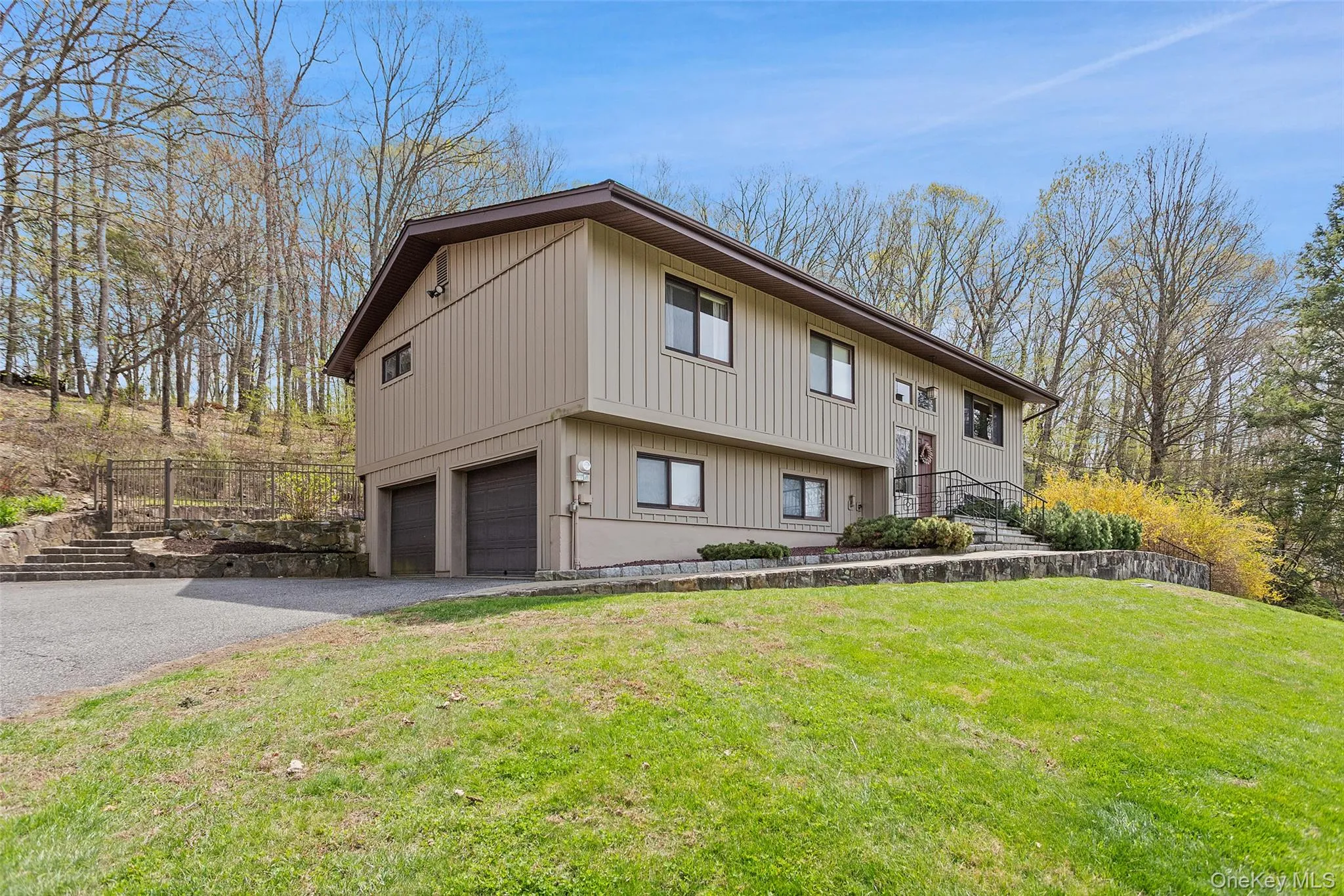 19 Crescent Lane, Putnam Valley, NY, 4 Bedrooms Bedrooms, 8 Rooms Rooms,3 BathroomsBathrooms,Residential,For Rent,Crescent,0,991055 19 Crescent Lane, Putnam Valley, NY, 4 Bedrooms Bedrooms, 8 Rooms Rooms,3 BathroomsBathrooms,Residential,For Rent,Crescent,0,991055