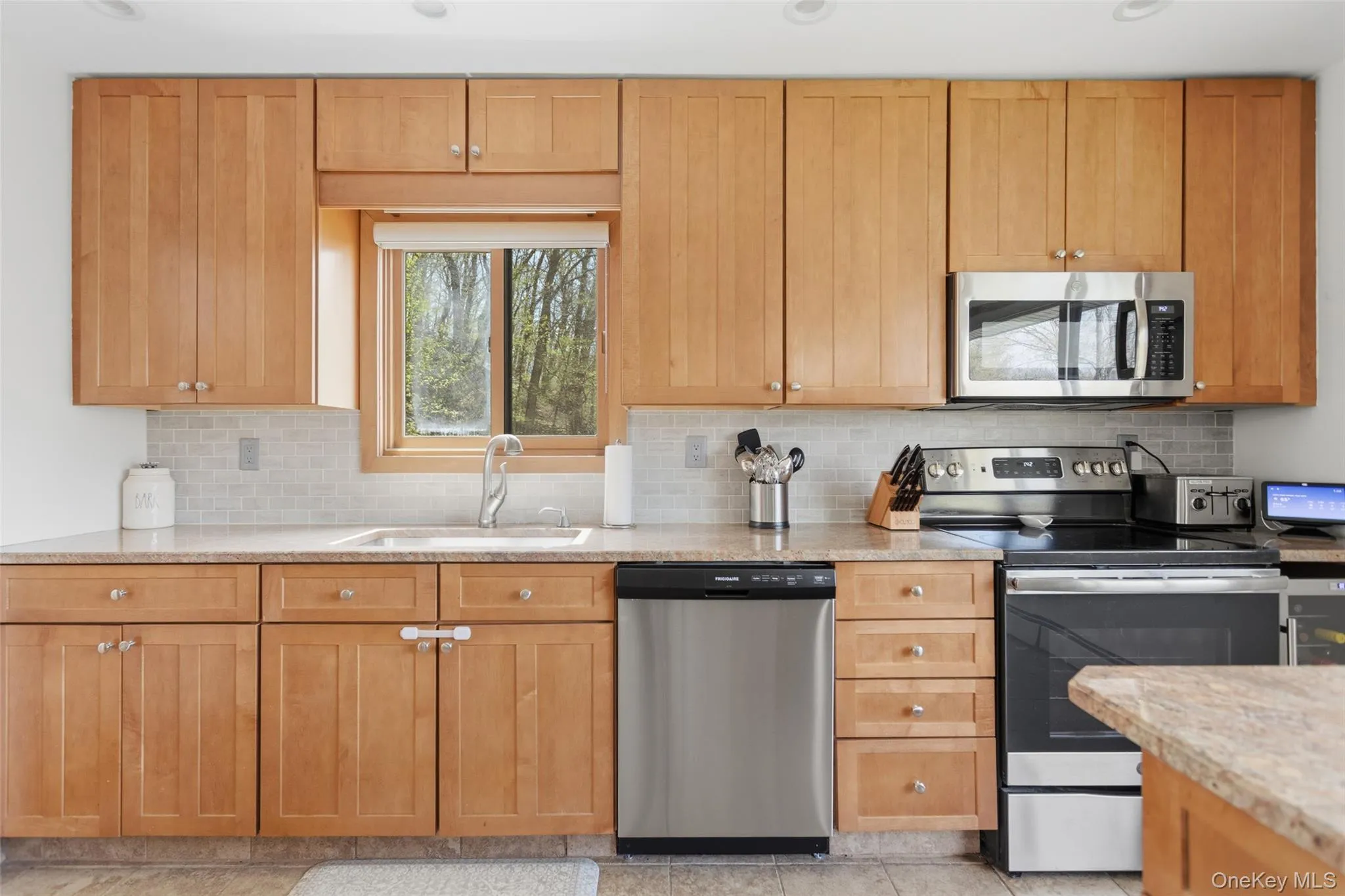 19 Crescent Lane, Putnam Valley, NY, 4 Bedrooms Bedrooms, 8 Rooms Rooms,3 BathroomsBathrooms,Residential,For Rent,Crescent,0,991055 19 Crescent Lane, Putnam Valley, NY, 4 Bedrooms Bedrooms, 8 Rooms Rooms,3 BathroomsBathrooms,Residential,For Rent,Crescent,0,991055