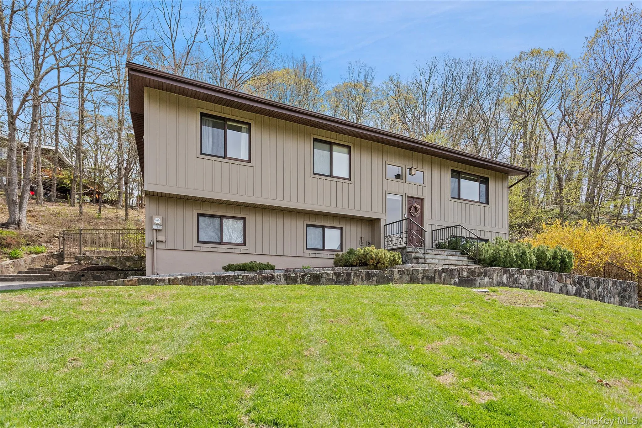19 Crescent Lane, Putnam Valley, NY, 4 Bedrooms Bedrooms, 8 Rooms Rooms,3 BathroomsBathrooms,Residential,For Rent,Crescent,0,991055 19 Crescent Lane, Putnam Valley, NY, 4 Bedrooms Bedrooms, 8 Rooms Rooms,3 BathroomsBathrooms,Residential,For Rent,Crescent,0,991055