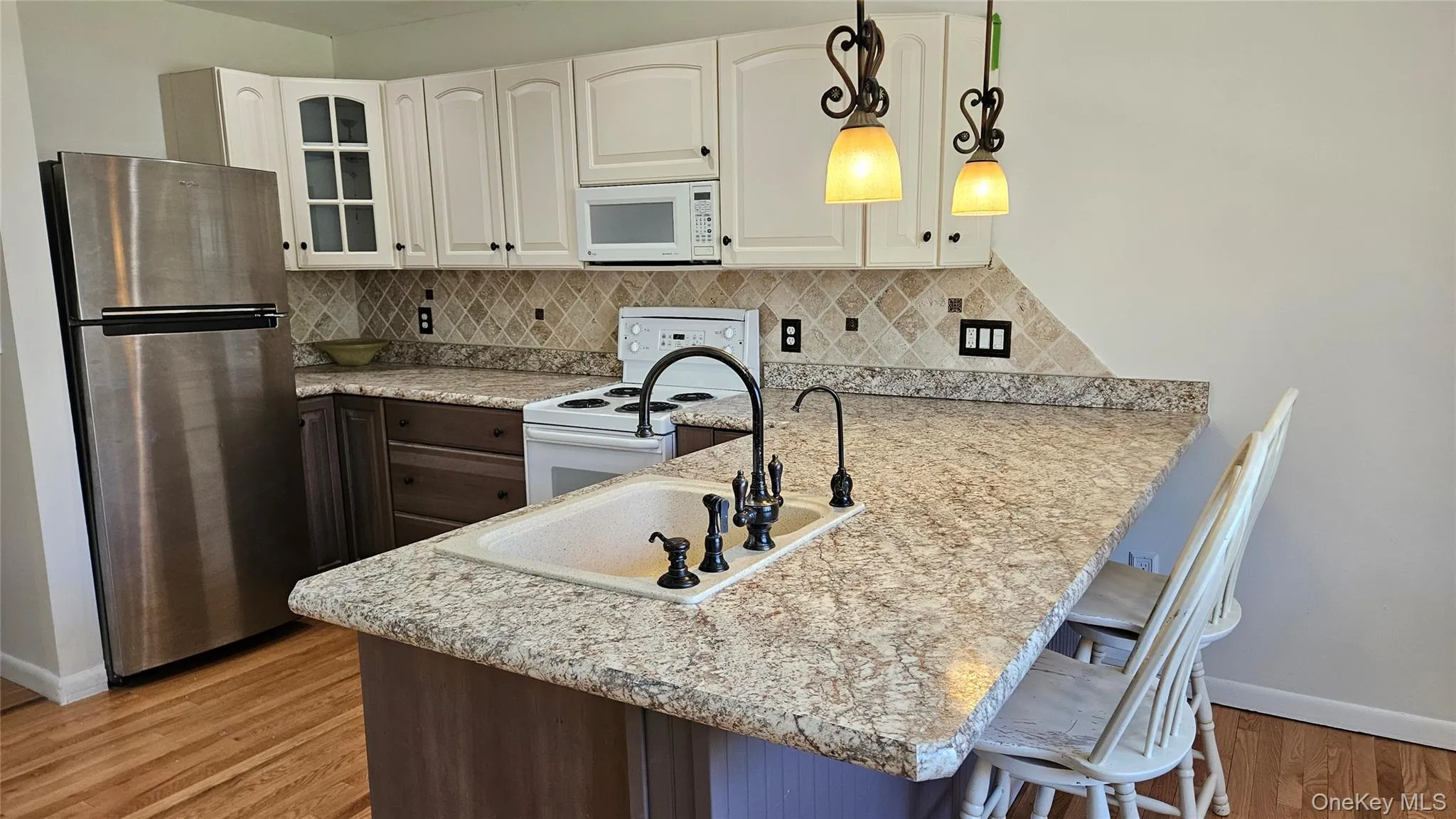 76 Manor Drive, Cornwall, NY, 1 Bedroom Bedrooms, 3 Rooms Rooms,1 BathroomBathrooms,Residential Lease,For Rent,Manor,0,991098 76 Manor Drive, Cornwall, NY, 1 Bedroom Bedrooms, 3 Rooms Rooms,1 BathroomBathrooms,Residential Lease,For Rent,Manor,0,991098