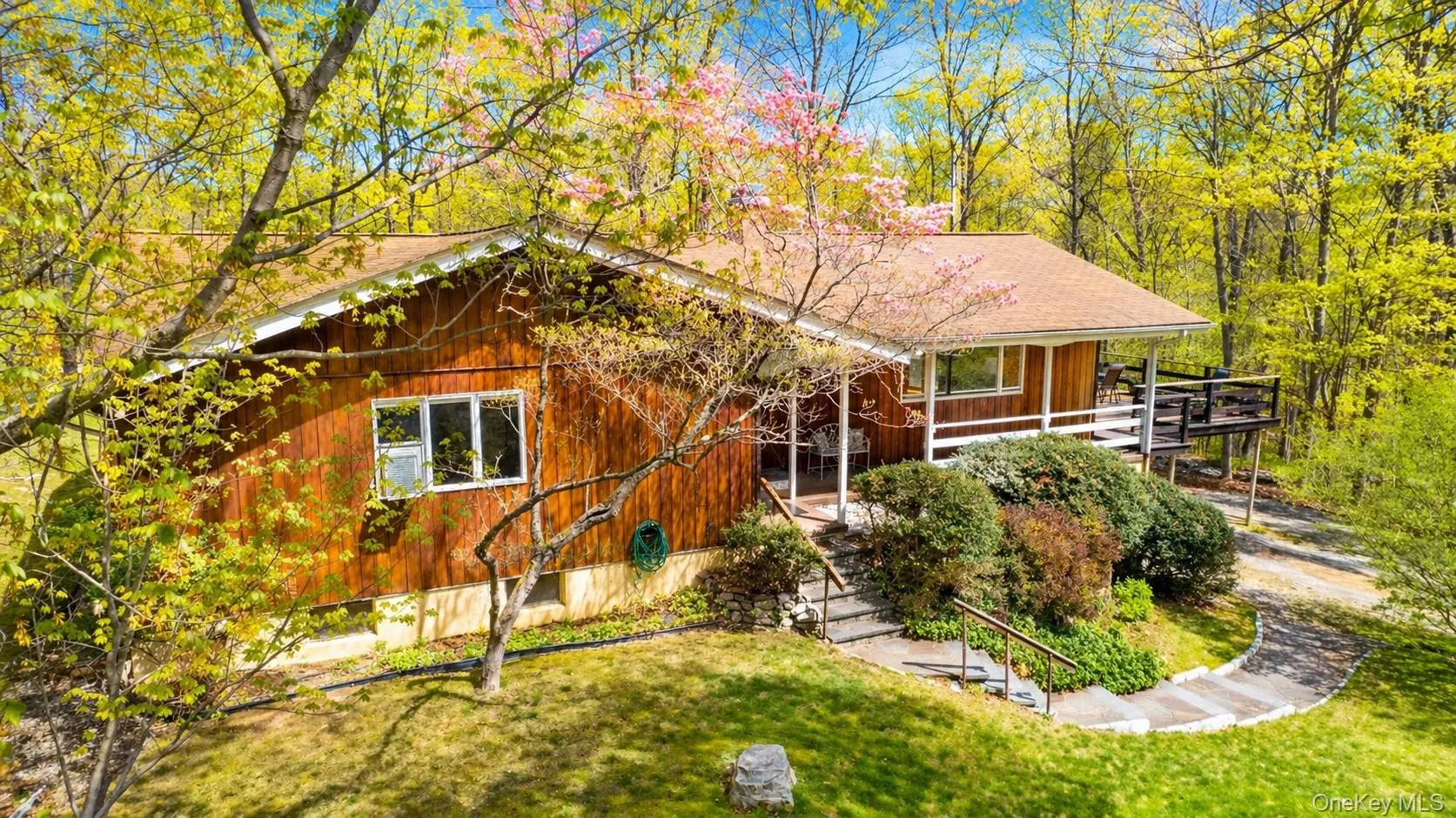 Welcome home — your perfect retreat to relax, recharge, and make lasting memories. Welcome home — your perfect retreat to relax, recharge, and make lasting memories.