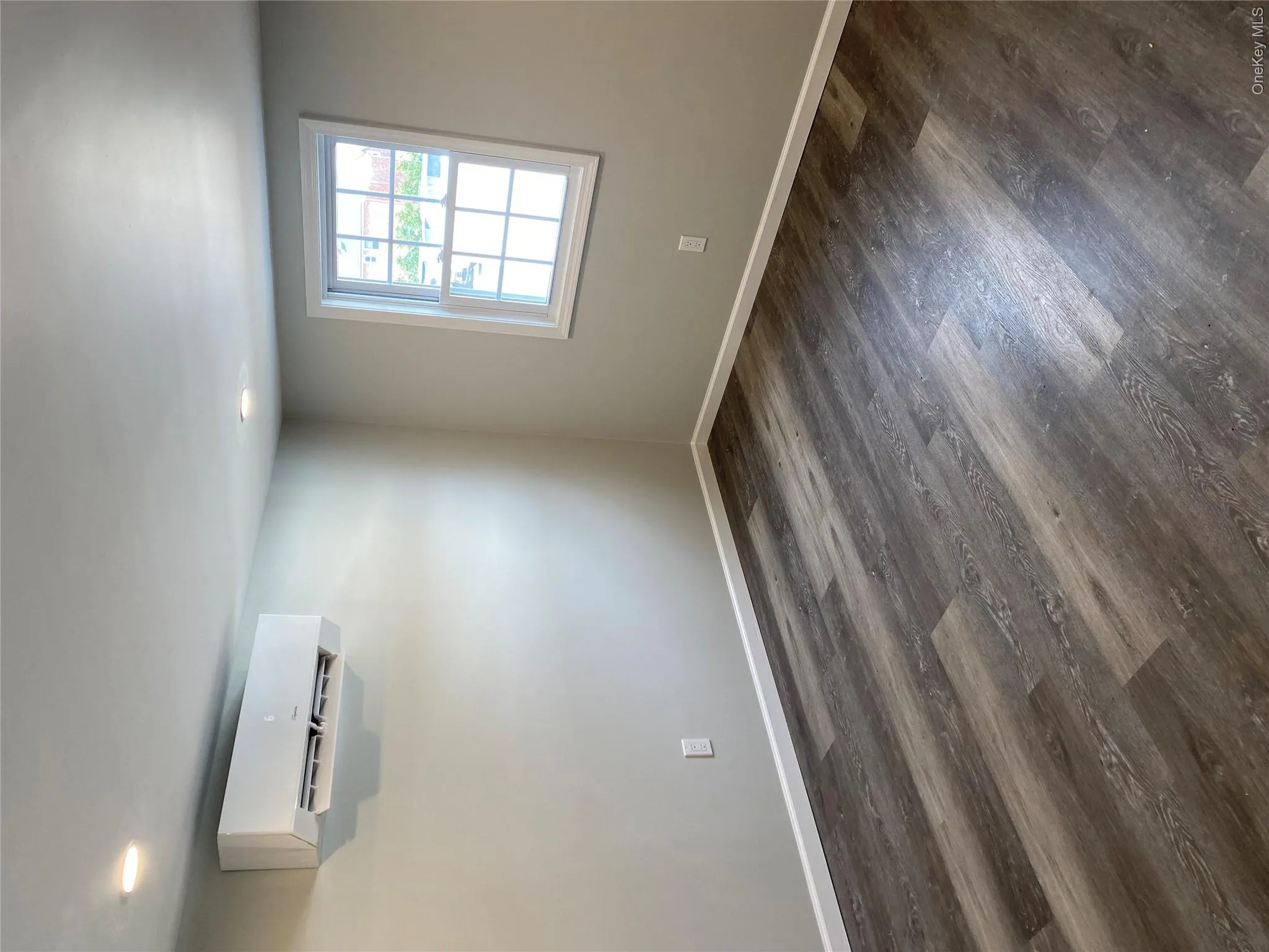 382B Deer Park Avenue, Babylon, NY, 1 Bedroom Bedrooms, 3 Rooms Rooms,1 BathroomBathrooms,Residential Lease,For Rent,Deer Park Avenue,0,991109 382B Deer Park Avenue, Babylon, NY, 1 Bedroom Bedrooms, 3 Rooms Rooms,1 BathroomBathrooms,Residential Lease,For Rent,Deer Park Avenue,0,991109