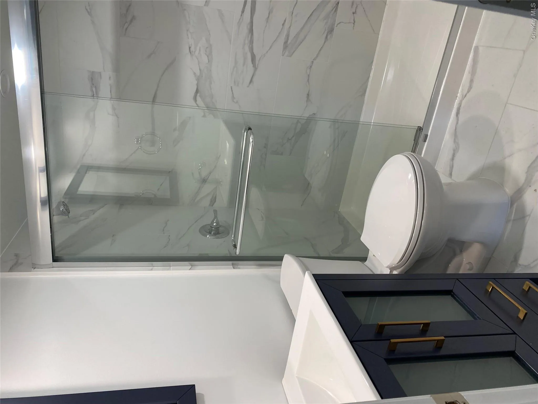 382B Deer Park Avenue, Babylon, NY, 1 Bedroom Bedrooms, 3 Rooms Rooms,1 BathroomBathrooms,Residential Lease,For Rent,Deer Park Avenue,0,991109 382B Deer Park Avenue, Babylon, NY, 1 Bedroom Bedrooms, 3 Rooms Rooms,1 BathroomBathrooms,Residential Lease,For Rent,Deer Park Avenue,0,991109