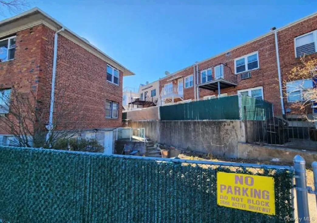 33-08 Francis Lewis Boulevard, New York, NY, ,Commercial Lease,For Rent,Francis Lewis,0,991110 33-08 Francis Lewis Boulevard, New York, NY, ,Commercial Lease,For Rent,Francis Lewis,0,991110