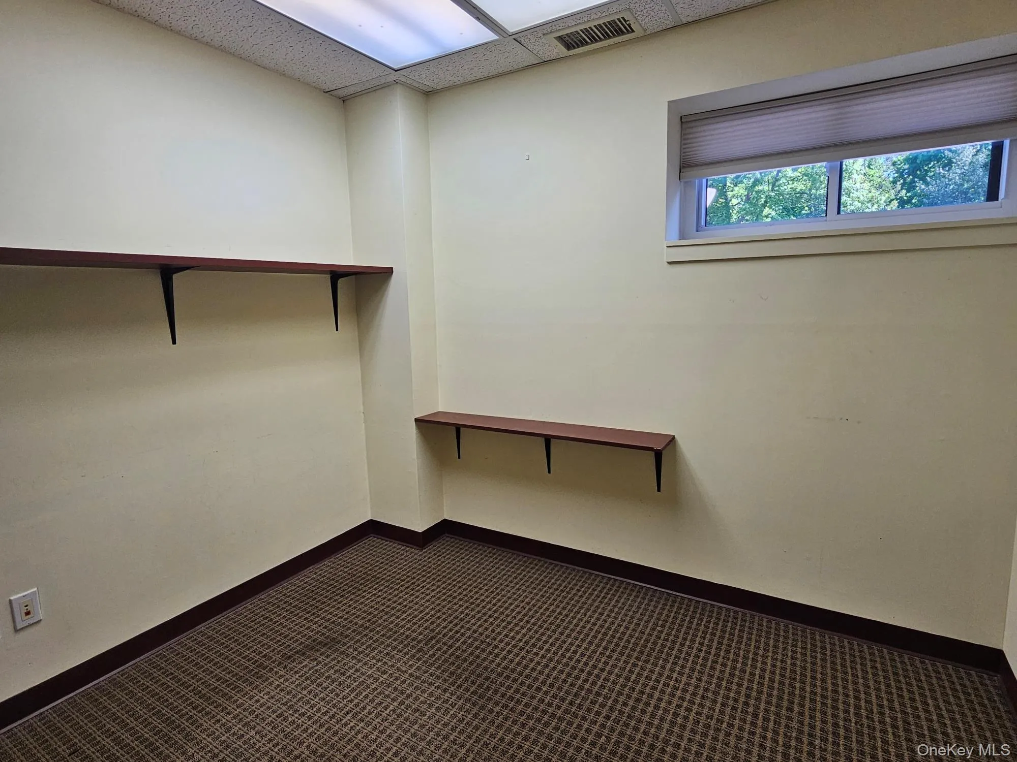 202 Main, Huntington, NY, ,Commercial Lease,For Rent,Main,0,991111 202 Main, Huntington, NY, ,Commercial Lease,For Rent,Main,0,991111