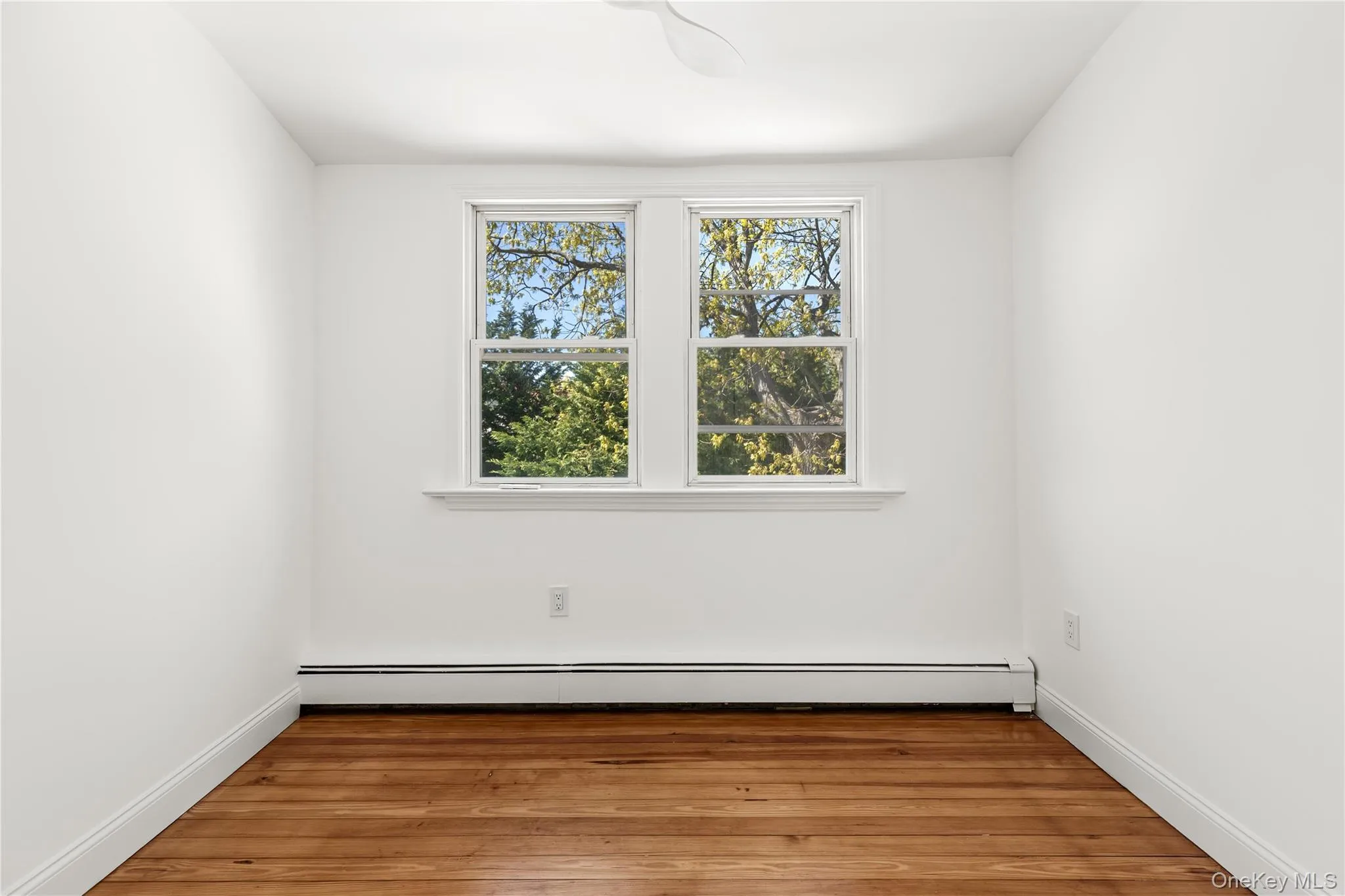 17 June Avenue, Oyster Bay, NY, 4 Bedrooms Bedrooms, 9 Rooms Rooms,2 BathroomsBathrooms,Residential,For Rent,June,0,991119 17 June Avenue, Oyster Bay, NY, 4 Bedrooms Bedrooms, 9 Rooms Rooms,2 BathroomsBathrooms,Residential,For Rent,June,0,991119