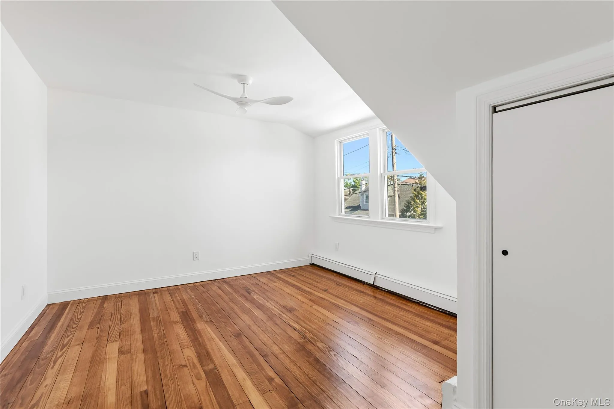 17 June Avenue, Oyster Bay, NY, 4 Bedrooms Bedrooms, 9 Rooms Rooms,2 BathroomsBathrooms,Residential,For Rent,June,0,991119 17 June Avenue, Oyster Bay, NY, 4 Bedrooms Bedrooms, 9 Rooms Rooms,2 BathroomsBathrooms,Residential,For Rent,June,0,991119