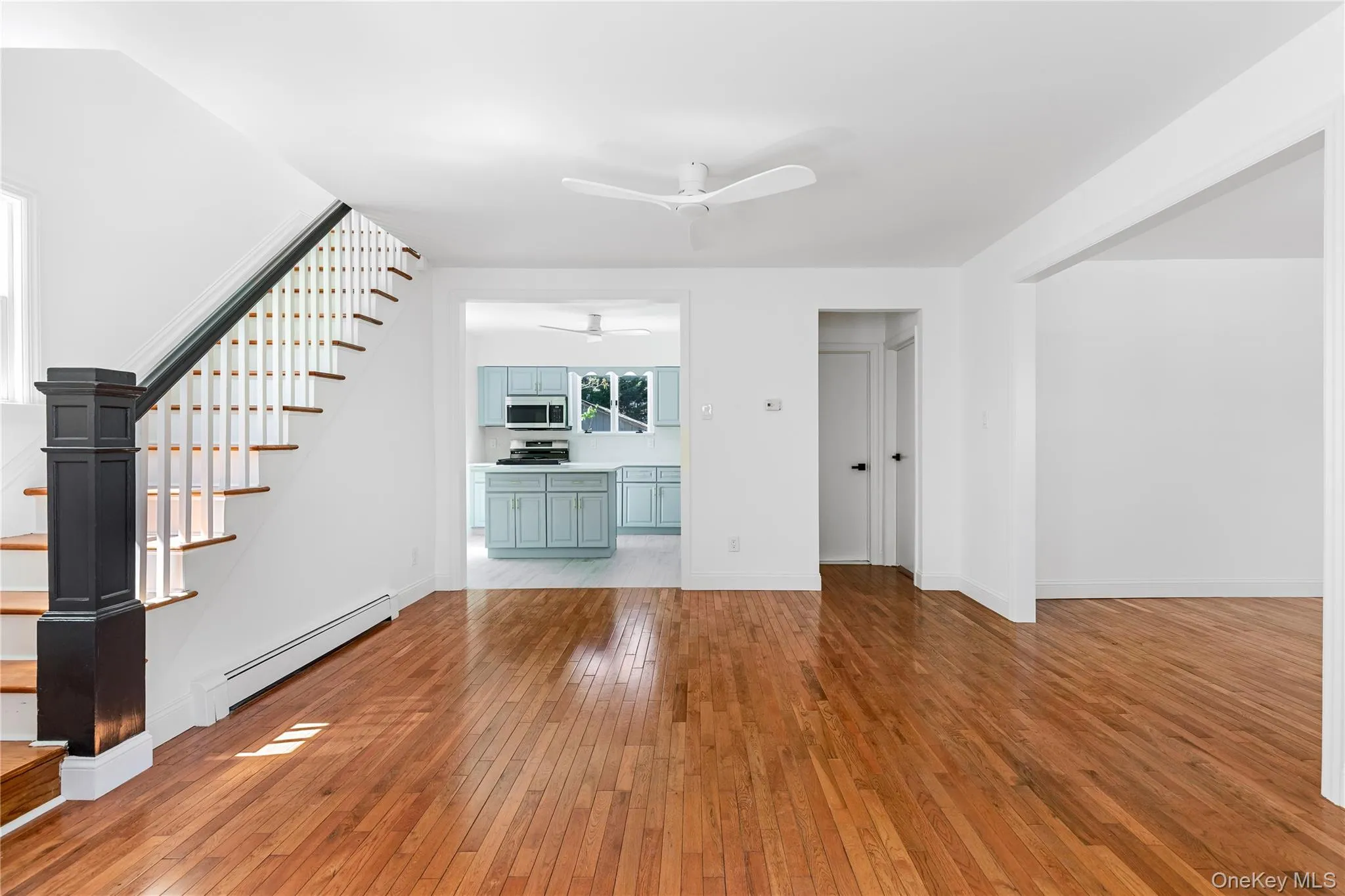 17 June Avenue, Oyster Bay, NY, 4 Bedrooms Bedrooms, 9 Rooms Rooms,2 BathroomsBathrooms,Residential,For Rent,June,0,991119 17 June Avenue, Oyster Bay, NY, 4 Bedrooms Bedrooms, 9 Rooms Rooms,2 BathroomsBathrooms,Residential,For Rent,June,0,991119