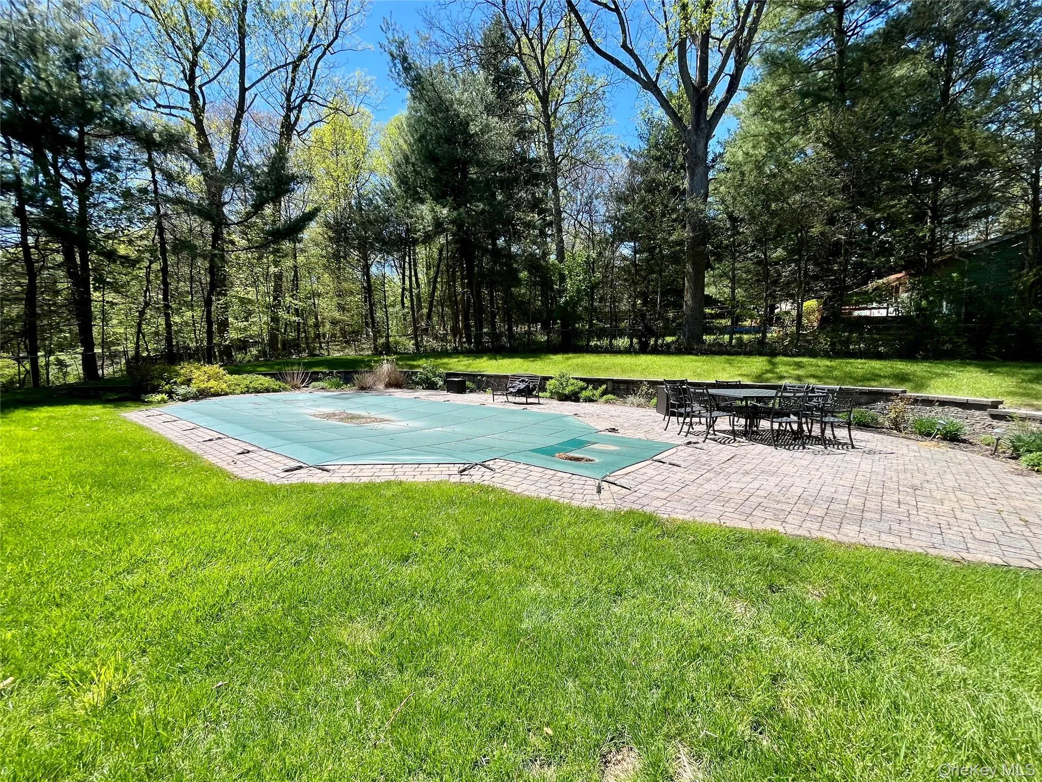 23 Edgewood Drive, Monroe, NY, 4 Bedrooms Bedrooms, 7 Rooms Rooms,2 BathroomsBathrooms,Residential,For Rent,Edgewood,0,991126 23 Edgewood Drive, Monroe, NY, 4 Bedrooms Bedrooms, 7 Rooms Rooms,2 BathroomsBathrooms,Residential,For Rent,Edgewood,0,991126