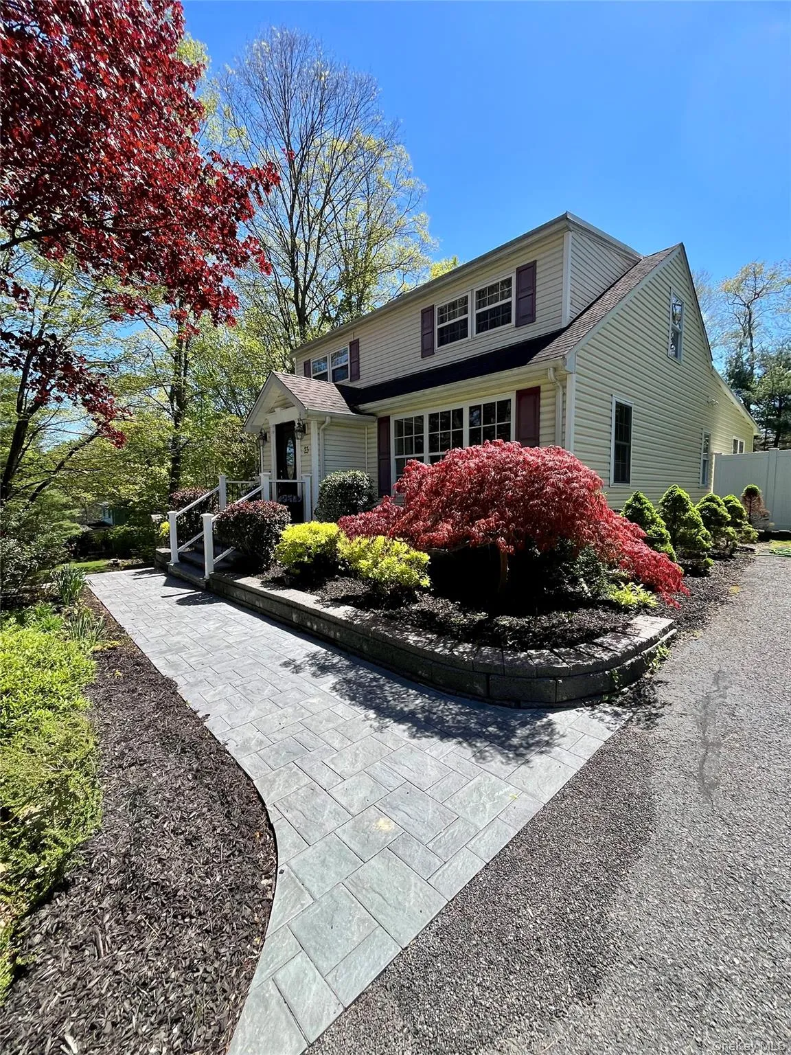 23 Edgewood Drive, Monroe, NY, 4 Bedrooms Bedrooms, 7 Rooms Rooms,2 BathroomsBathrooms,Residential,For Rent,Edgewood,0,991126 23 Edgewood Drive, Monroe, NY, 4 Bedrooms Bedrooms, 7 Rooms Rooms,2 BathroomsBathrooms,Residential,For Rent,Edgewood,0,991126