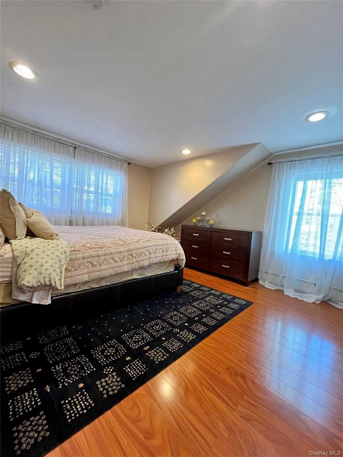 23 Edgewood Drive, Monroe, NY, 4 Bedrooms Bedrooms, 7 Rooms Rooms,2 BathroomsBathrooms,Residential,For Rent,Edgewood,0,991126 23 Edgewood Drive, Monroe, NY, 4 Bedrooms Bedrooms, 7 Rooms Rooms,2 BathroomsBathrooms,Residential,For Rent,Edgewood,0,991126