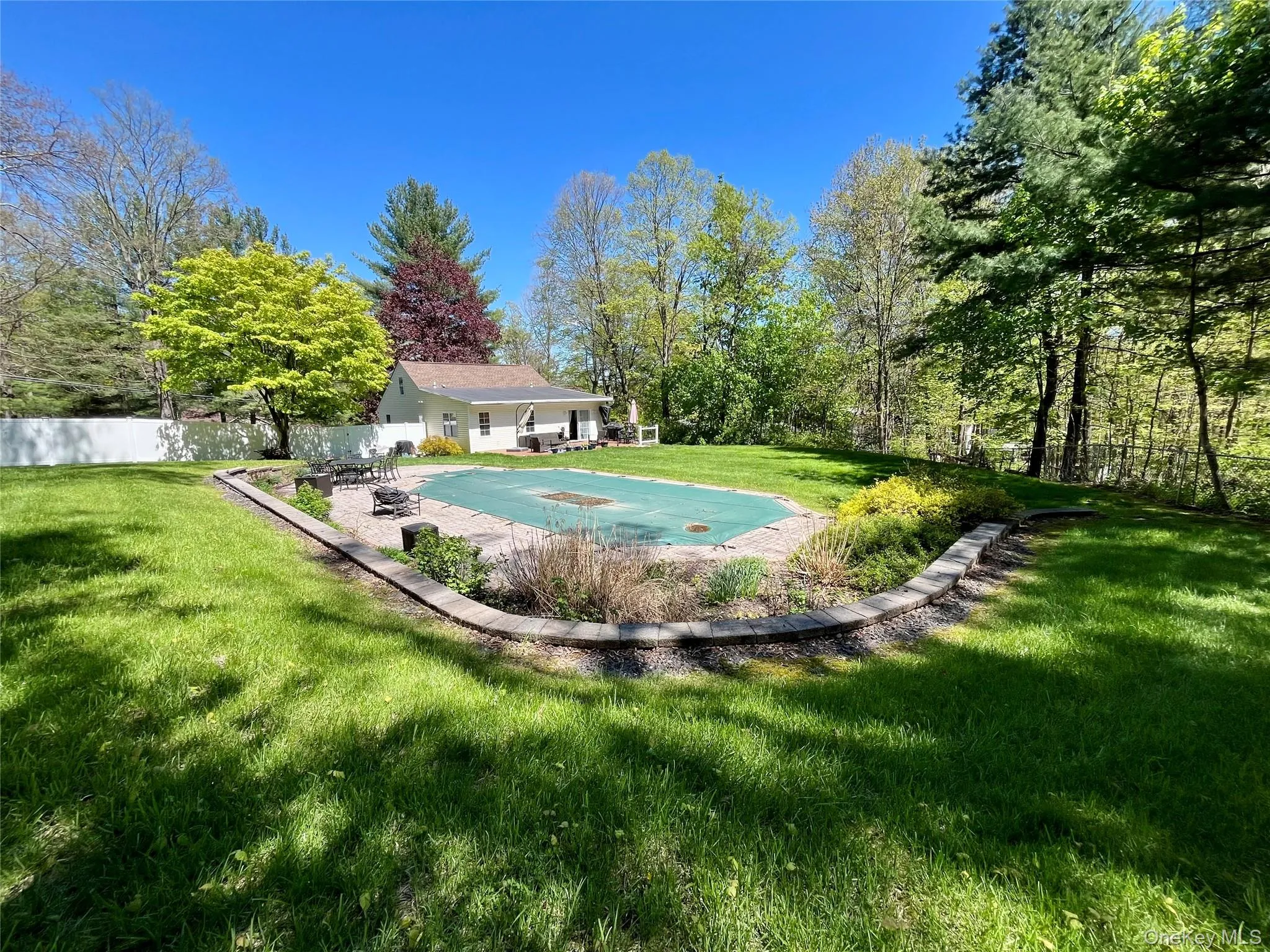 23 Edgewood Drive, Monroe, NY, 4 Bedrooms Bedrooms, 7 Rooms Rooms,2 BathroomsBathrooms,Residential,For Rent,Edgewood,0,991126 23 Edgewood Drive, Monroe, NY, 4 Bedrooms Bedrooms, 7 Rooms Rooms,2 BathroomsBathrooms,Residential,For Rent,Edgewood,0,991126